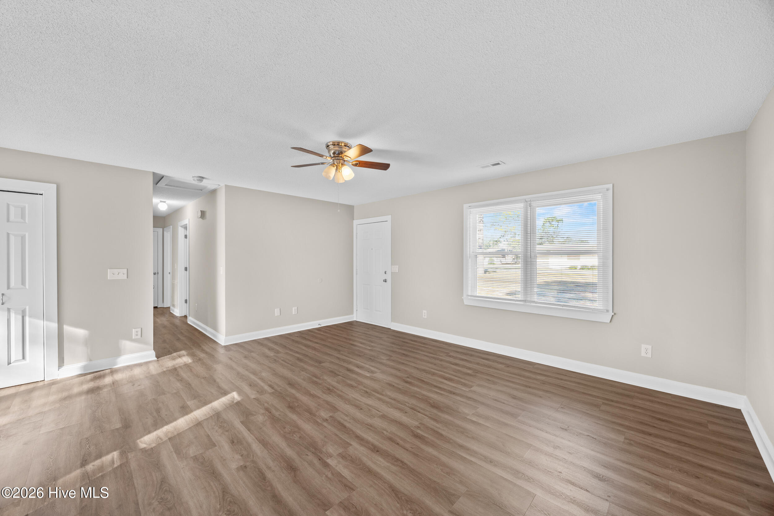 415 Horn Road Property Photo 6