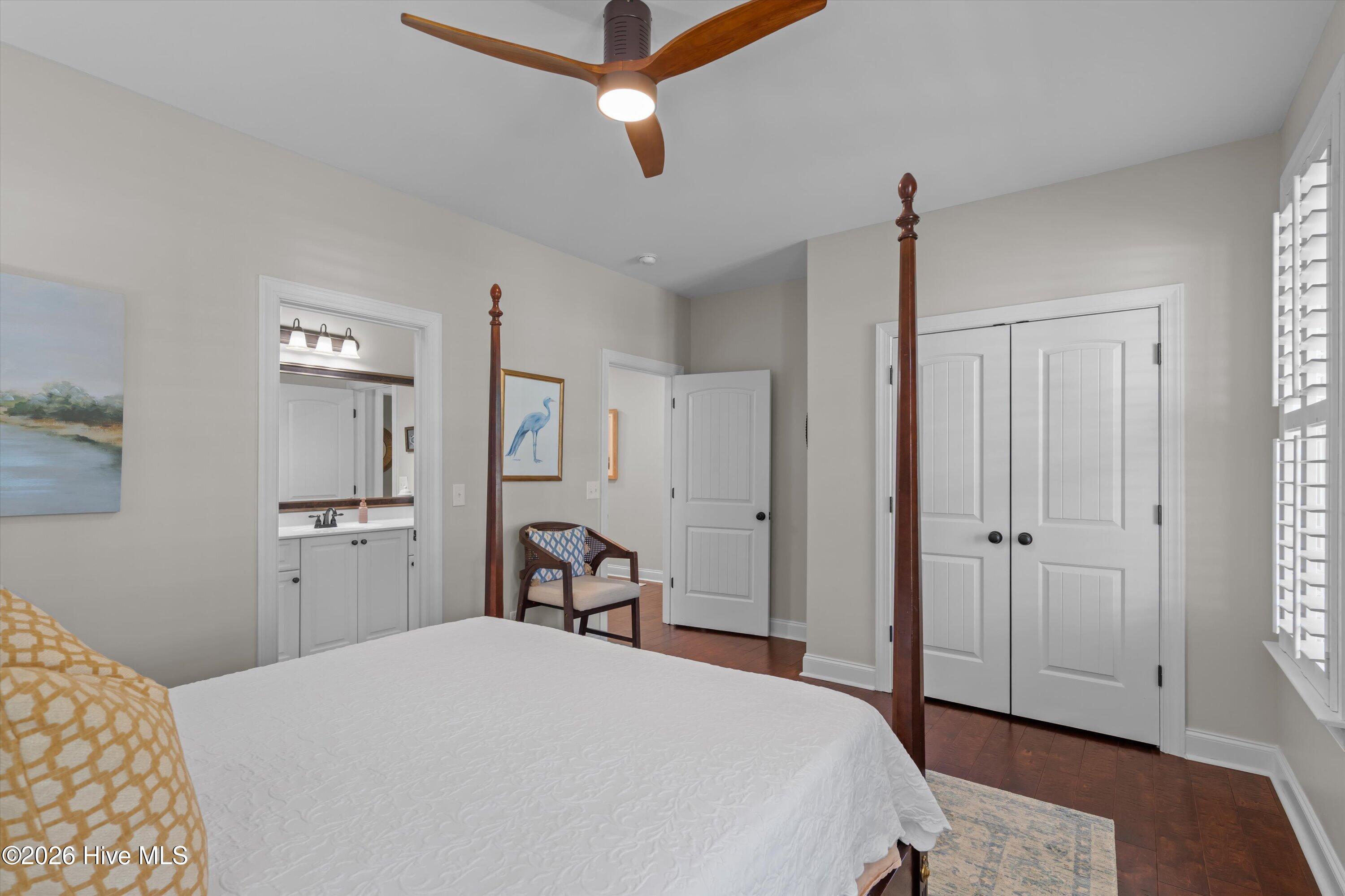 1058 Emerald Place Property Photo 14