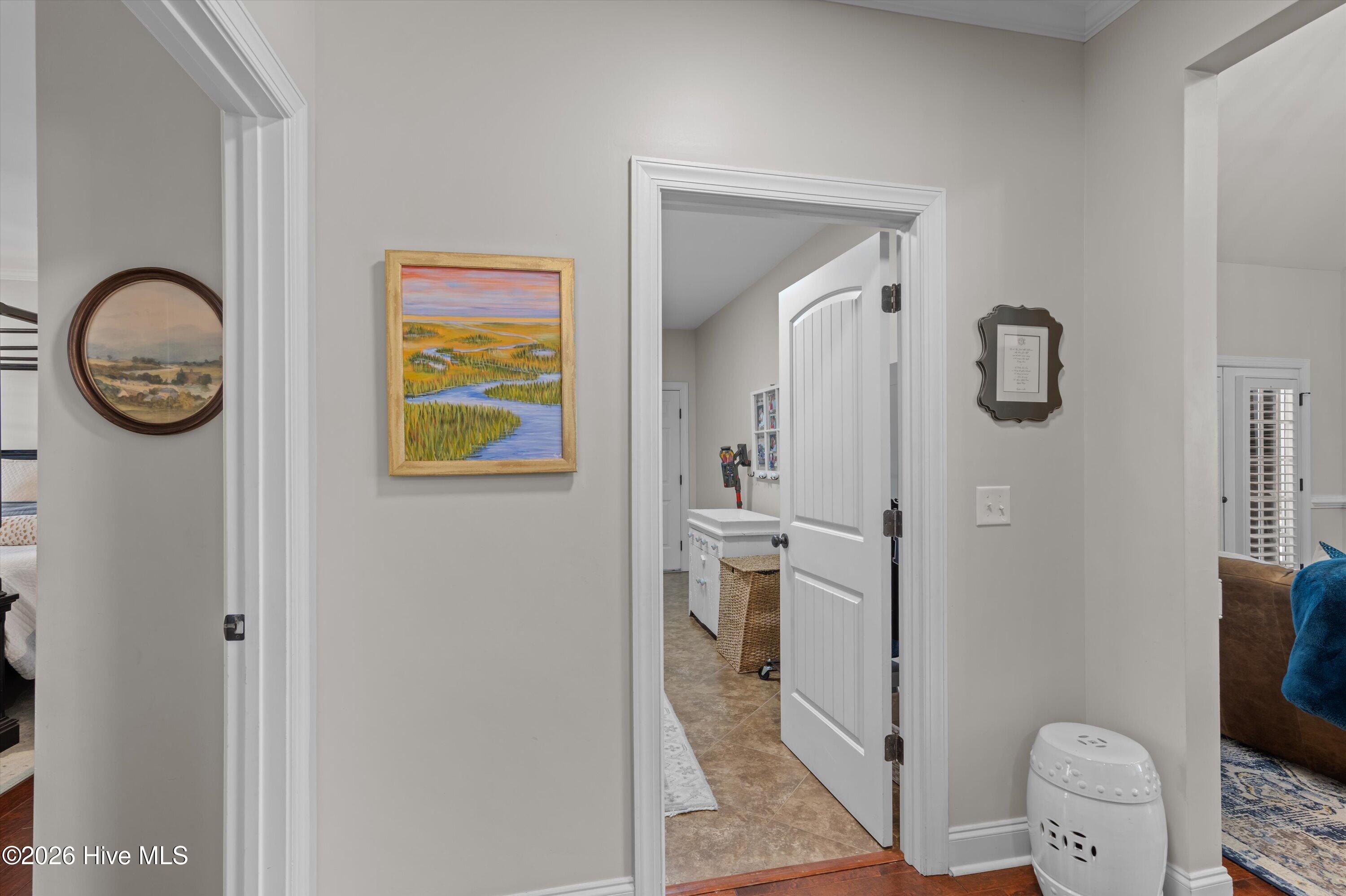 1058 Emerald Place Property Photo 16
