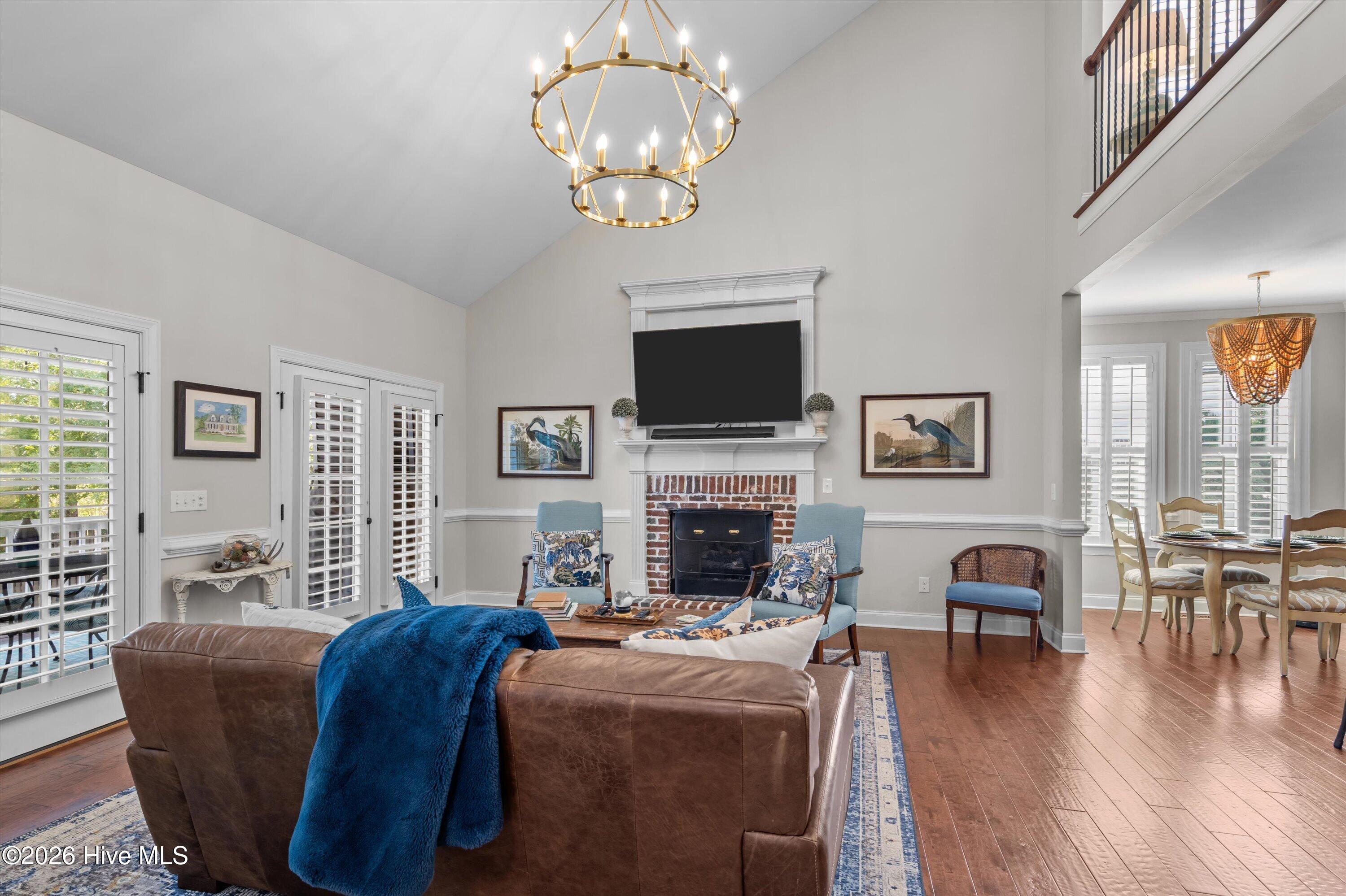 1058 Emerald Place Property Photo 17