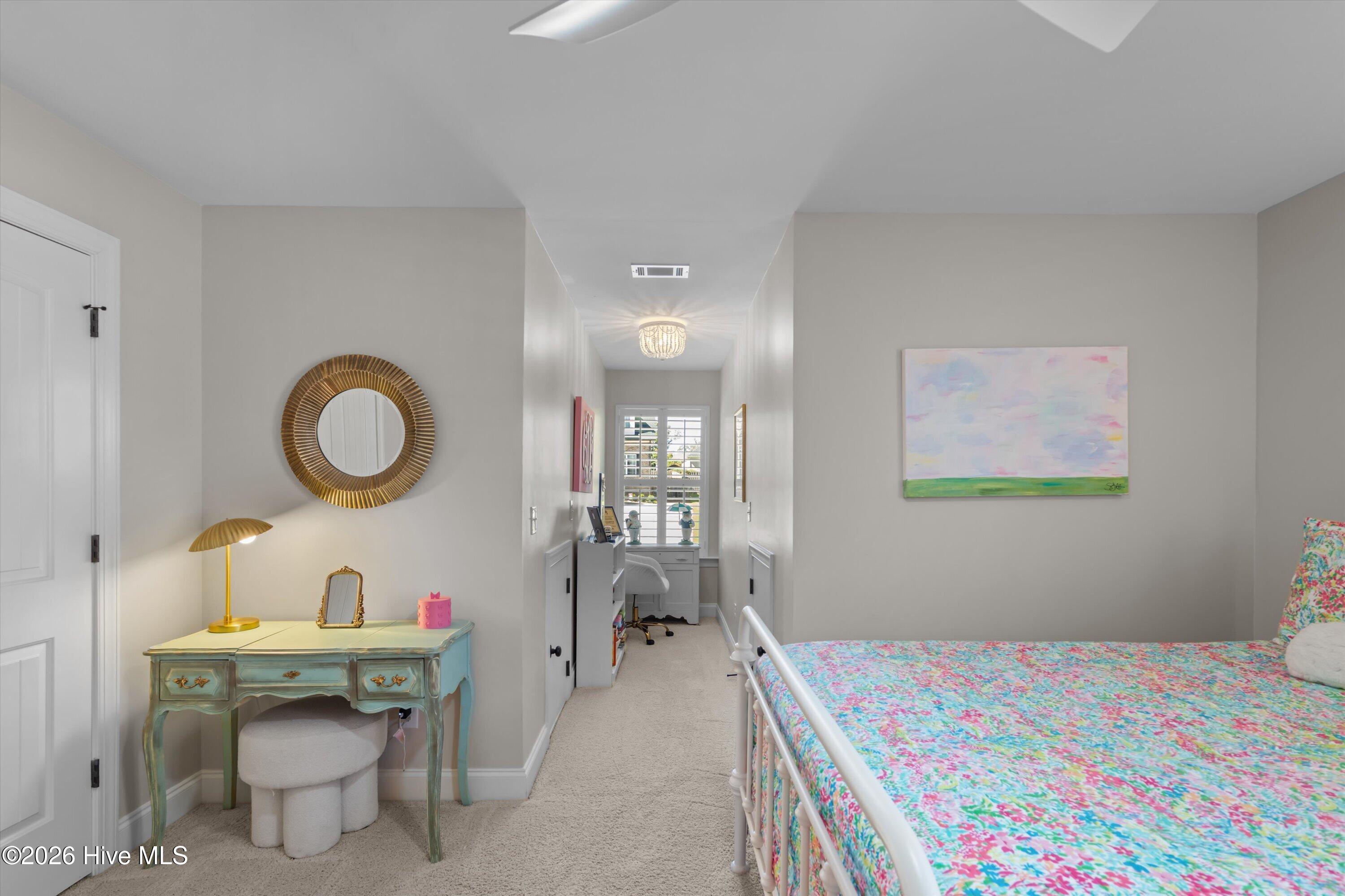 1058 Emerald Place Property Photo 42