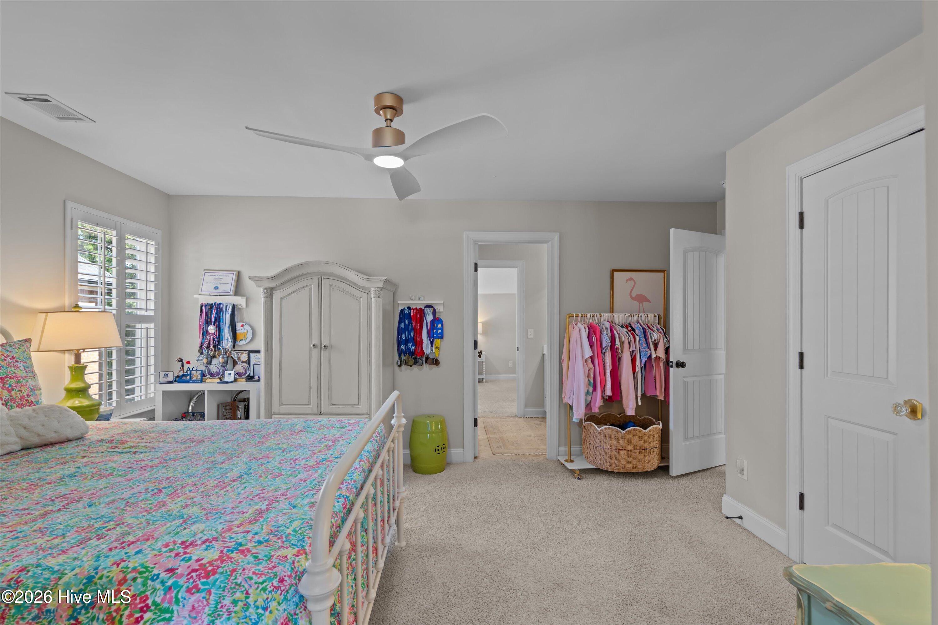 1058 Emerald Place Property Photo 43