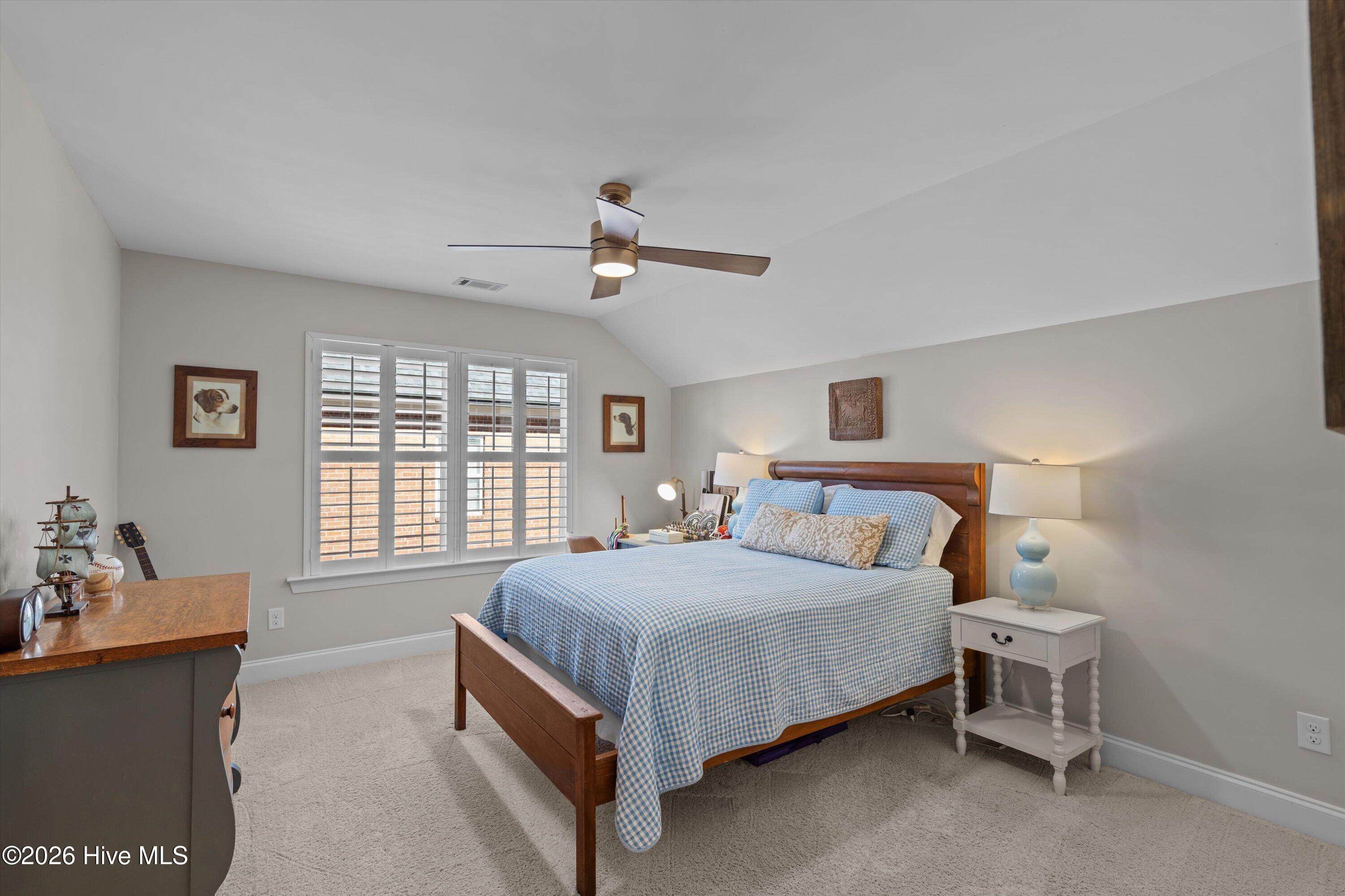 1058 Emerald Place Property Photo 46