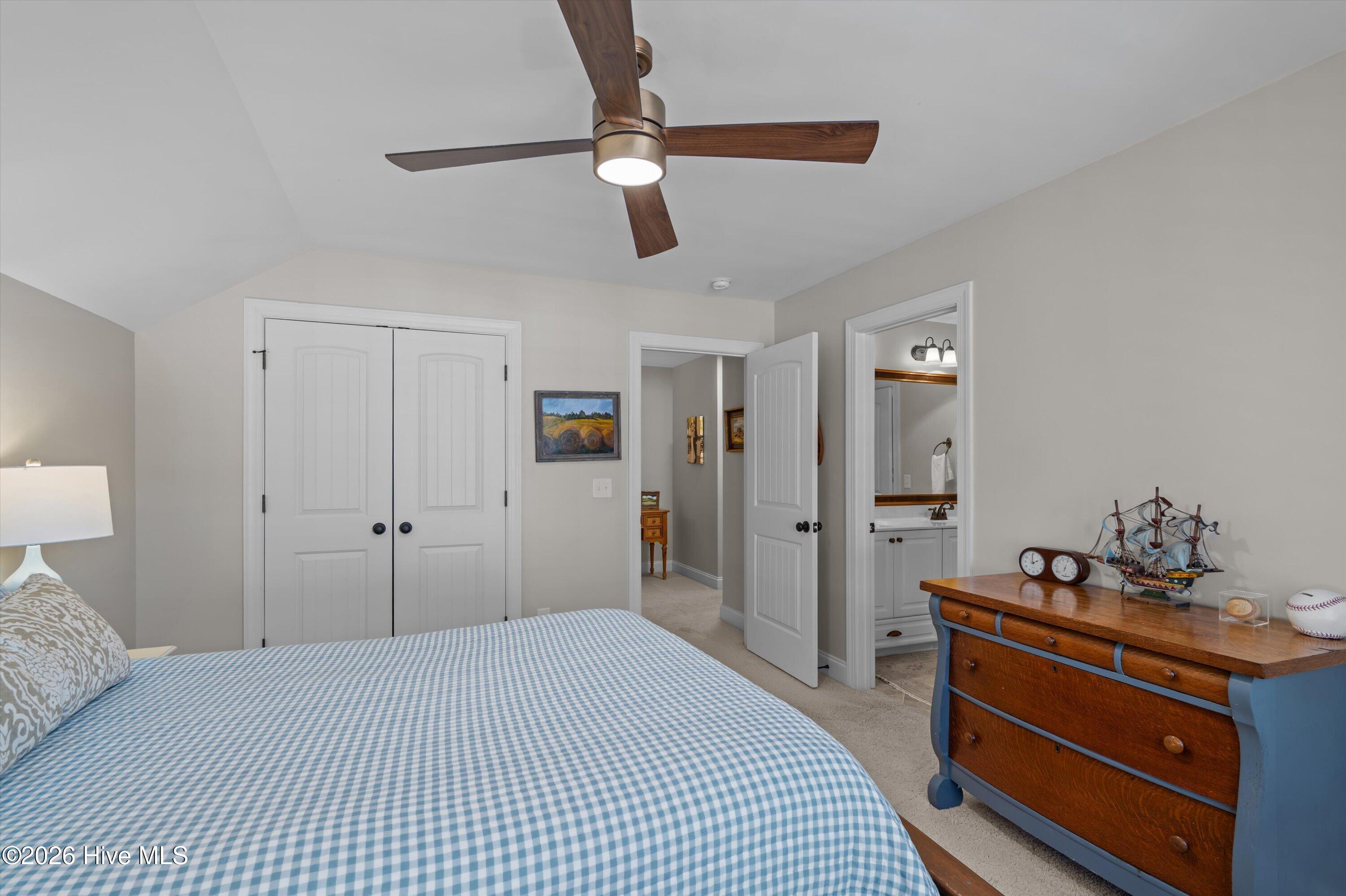 1058 Emerald Place Property Photo 47