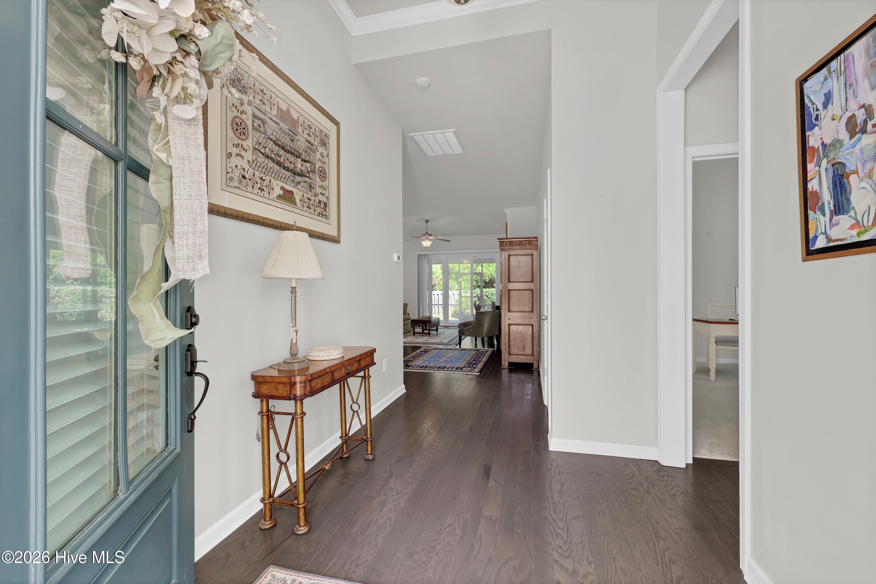 512 Steele Loop Property Photo 4