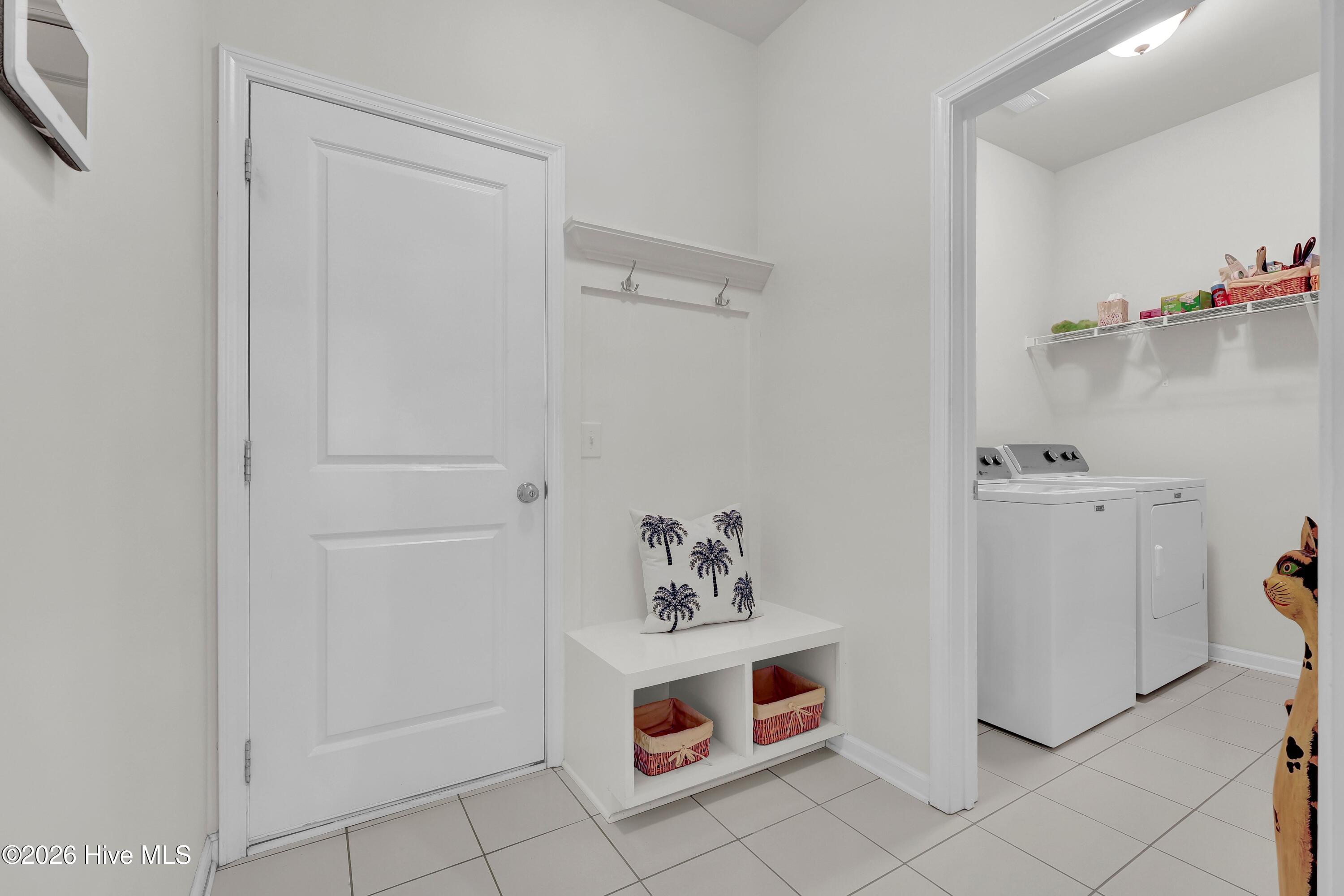 512 Steele Loop Property Photo 15
