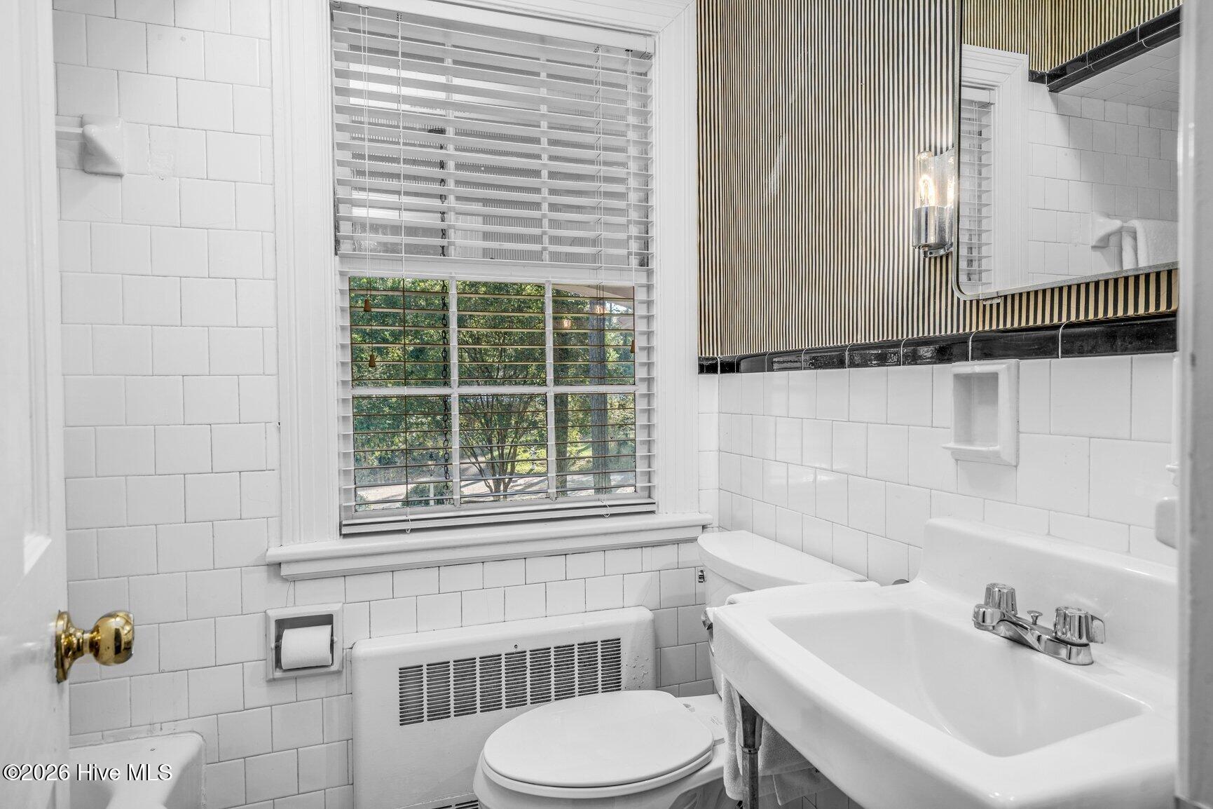 408 Piedmont Avenue Property Photo 23