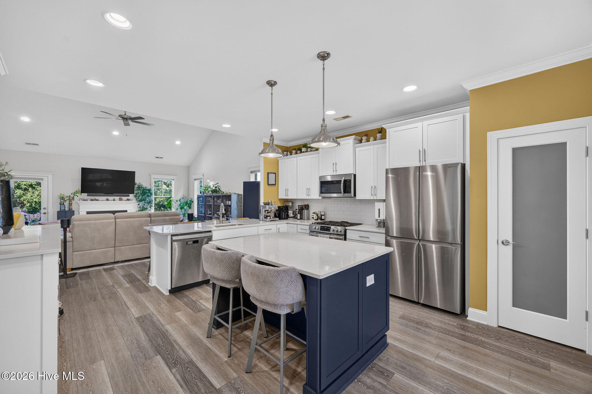 3754 Spicetree Drive Property Photo 13