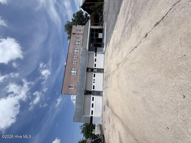 109 Green Street E Property Photo 1