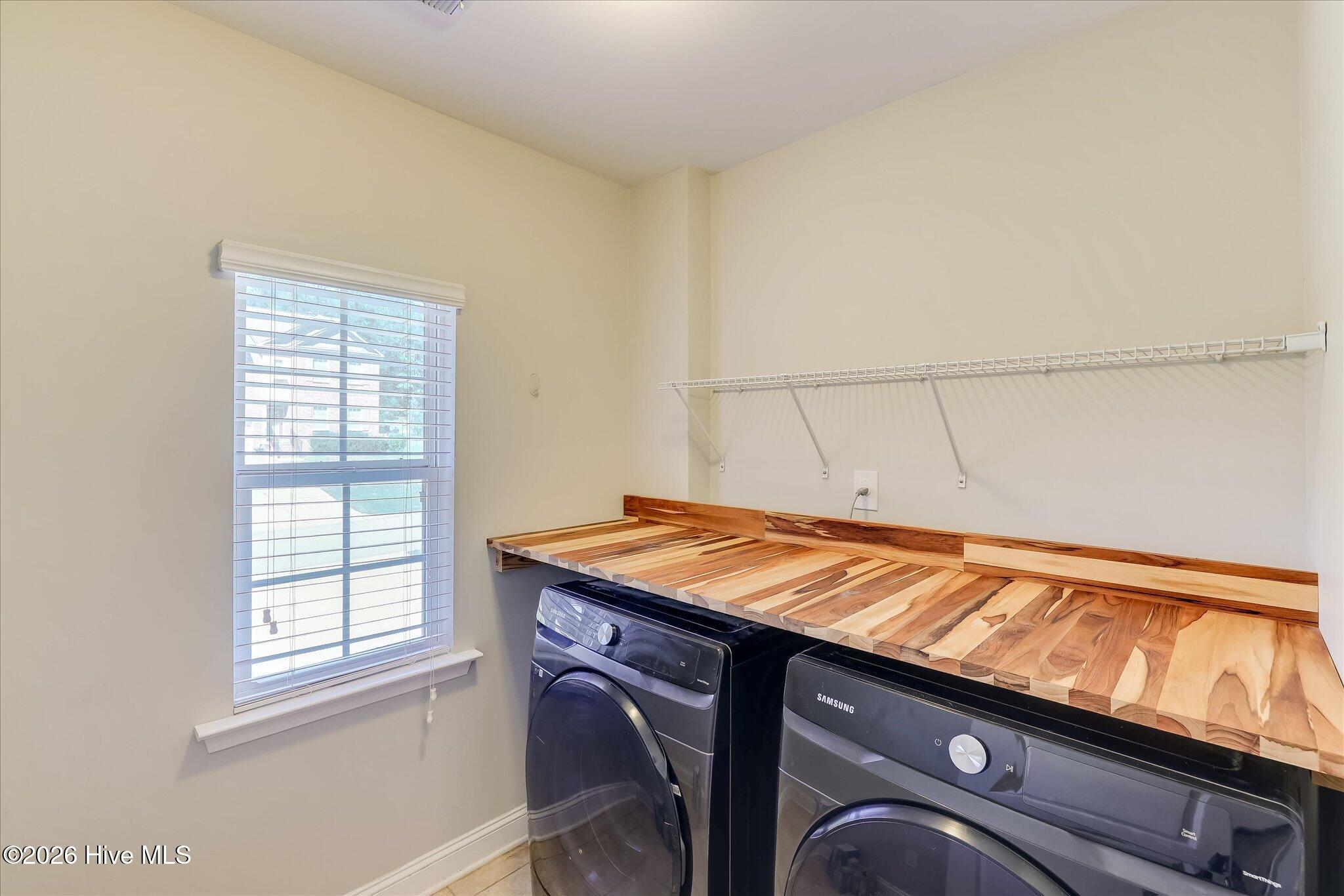 1078 Scarborough Pass Property Photo 39