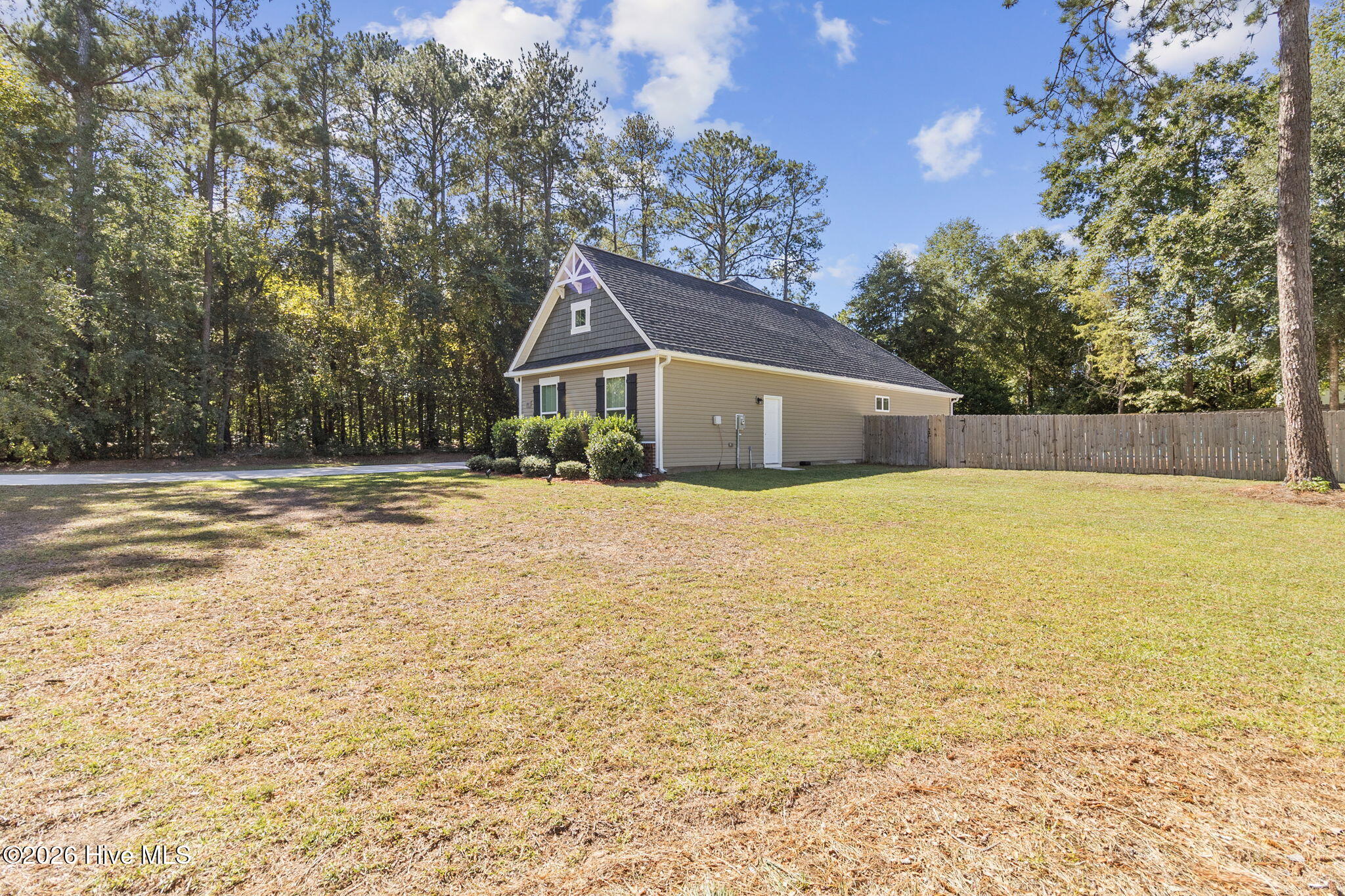 101 Carousel Street Property Photo 6