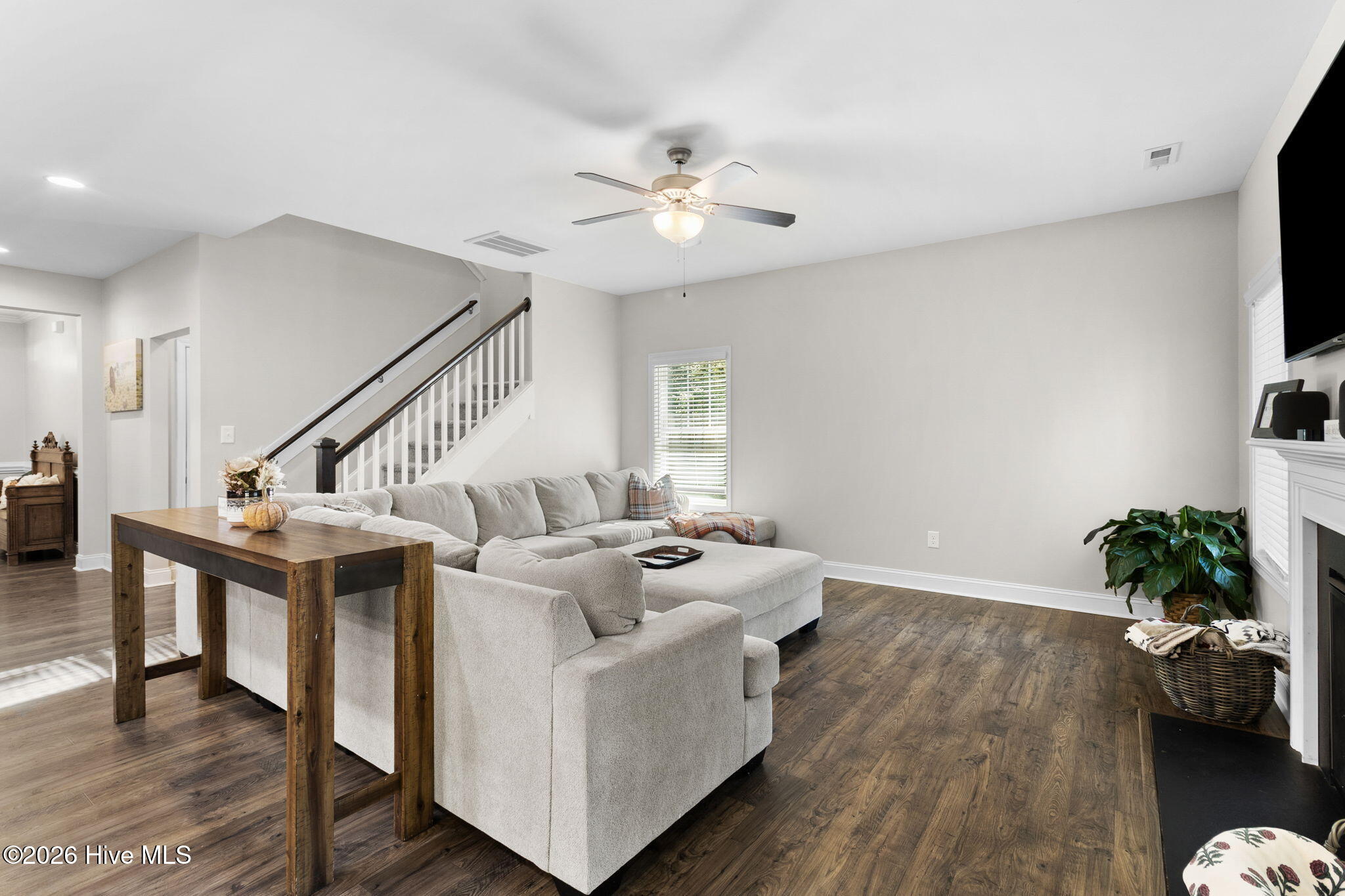 101 Carousel Street Property Photo 19