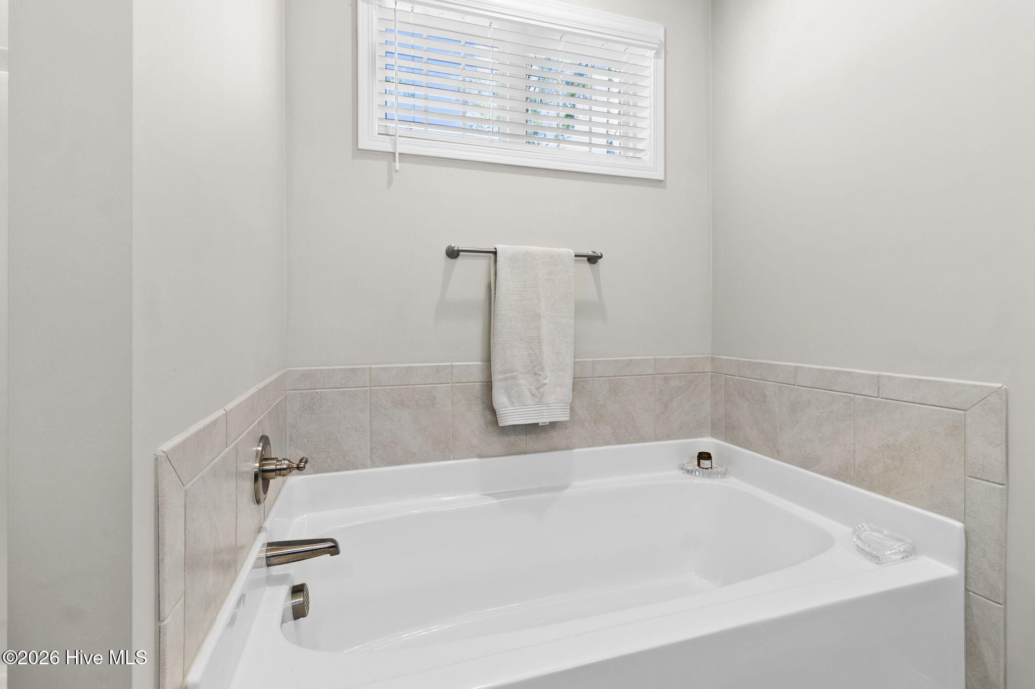 101 Carousel Street Property Photo 28