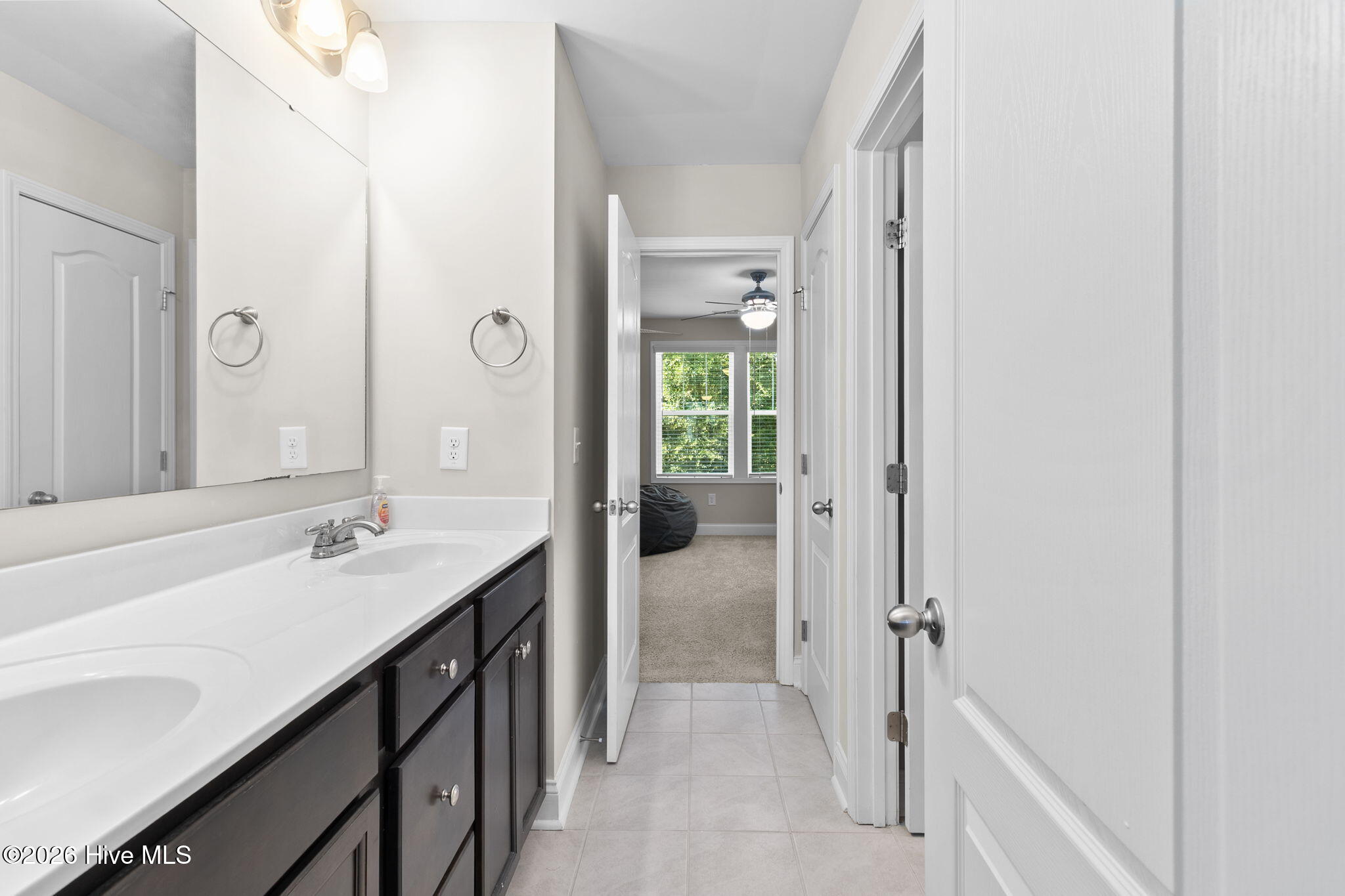 101 Carousel Street Property Photo 35