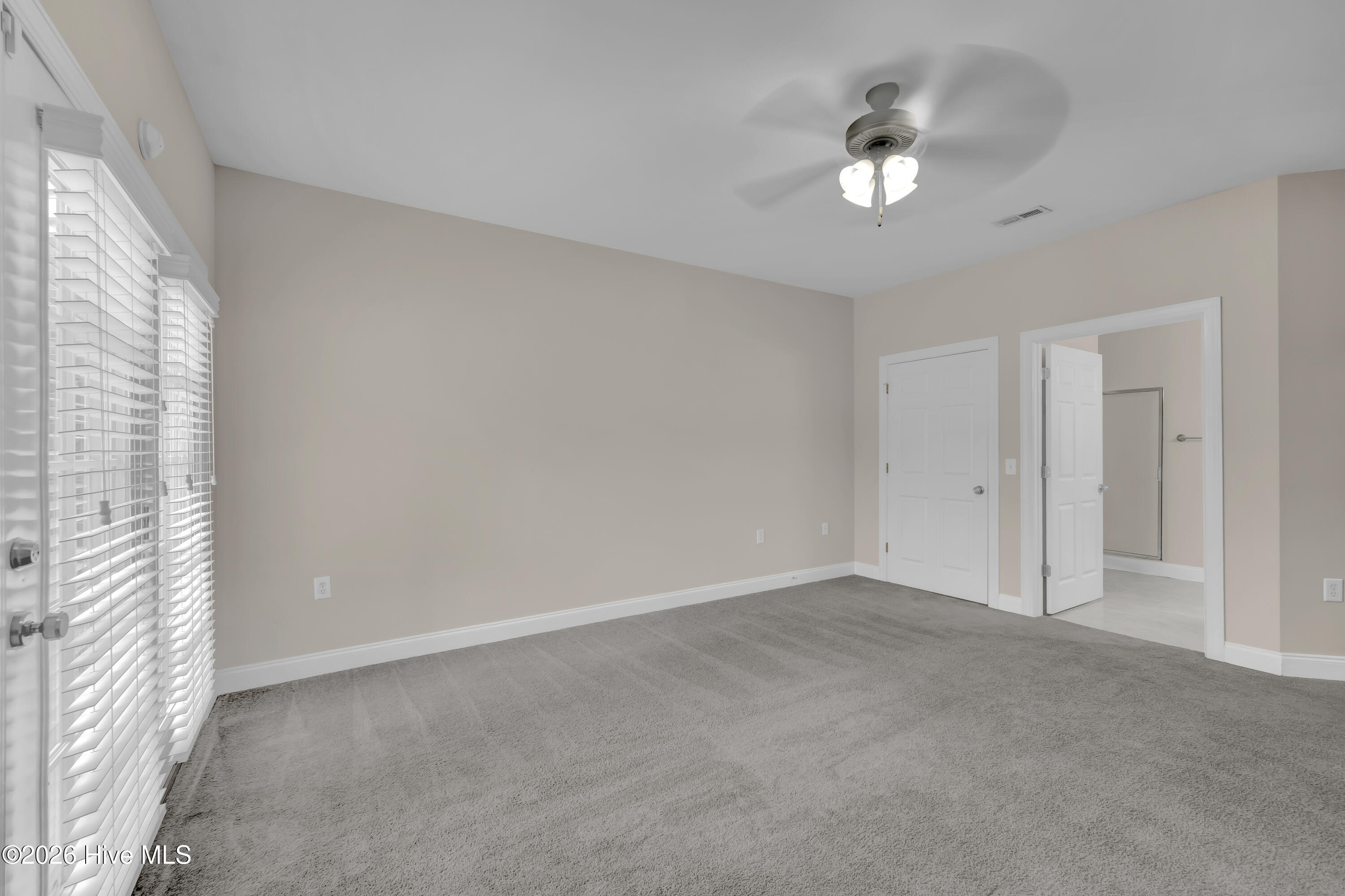 208 Hilliard Court Property Photo 20