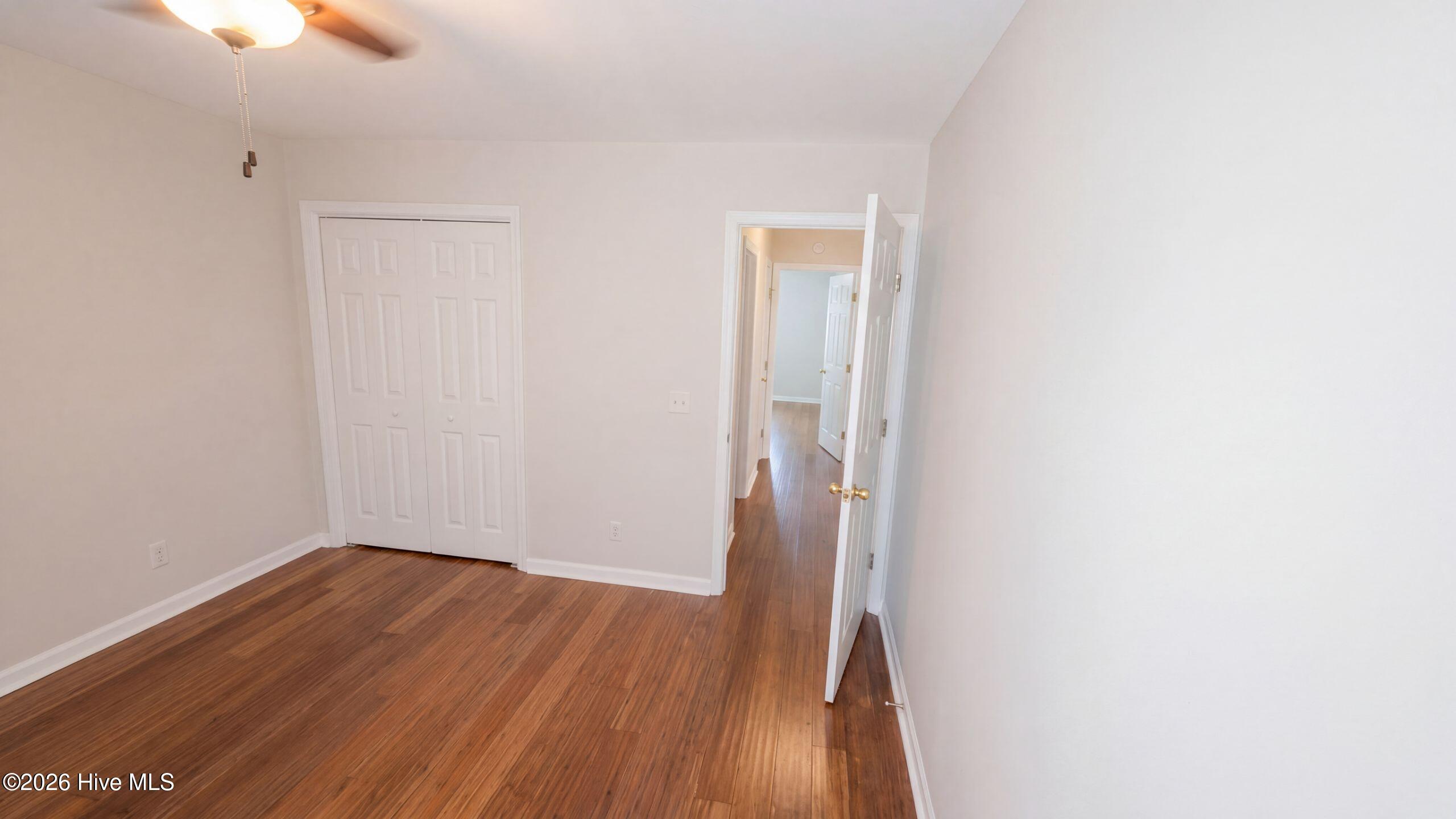 111 Fire Thorn Property Photo 15