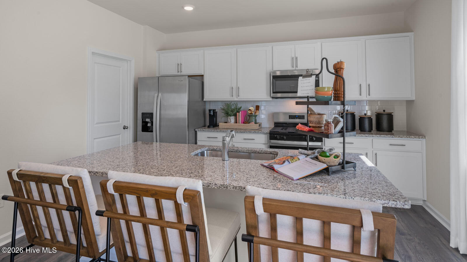 229 Rashford Way Property Photo 8