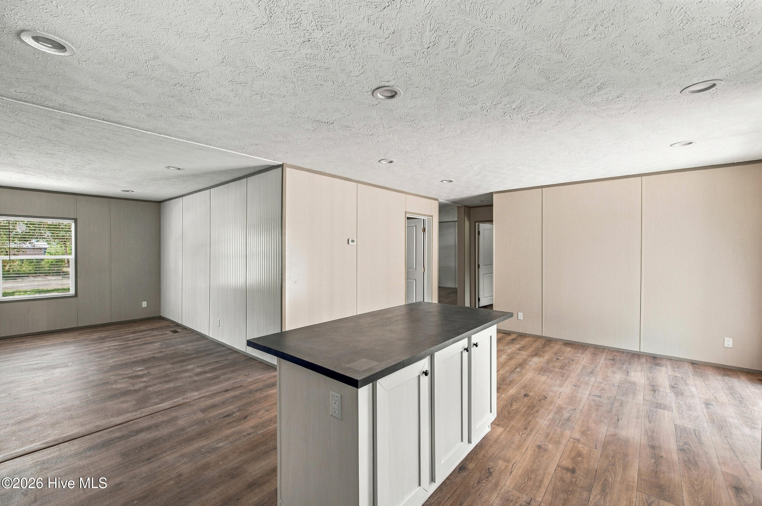 520 Lanier Avenue Property Photo 17