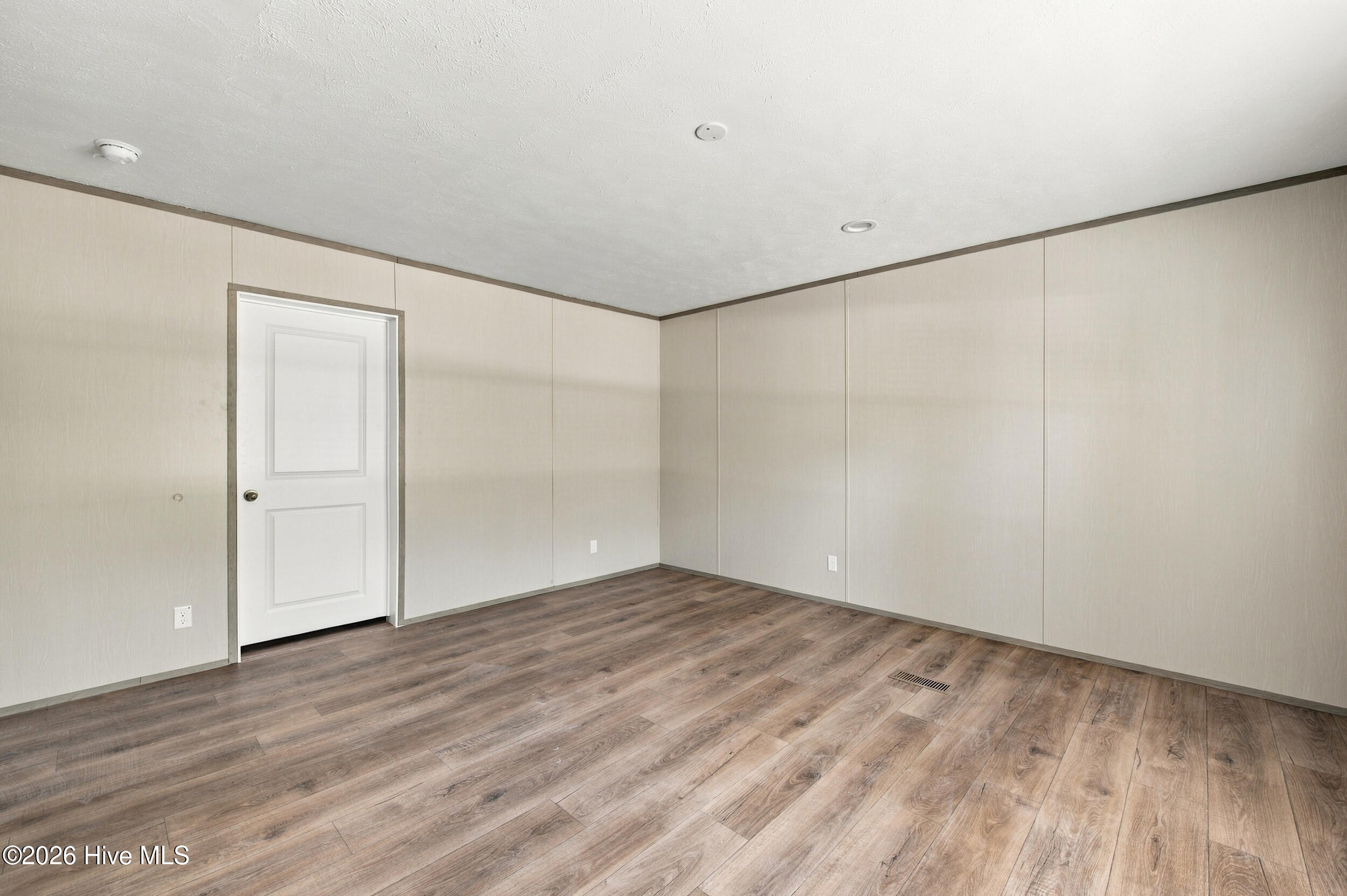 520 Lanier Avenue Property Photo 23