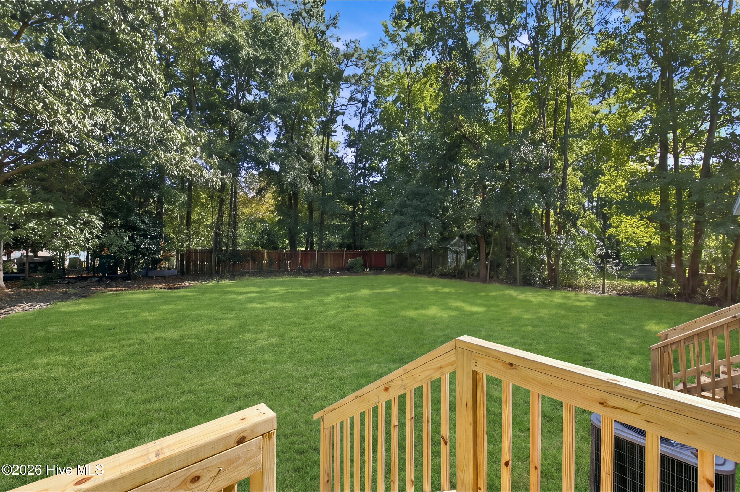 520 Lanier Avenue Property Photo 38