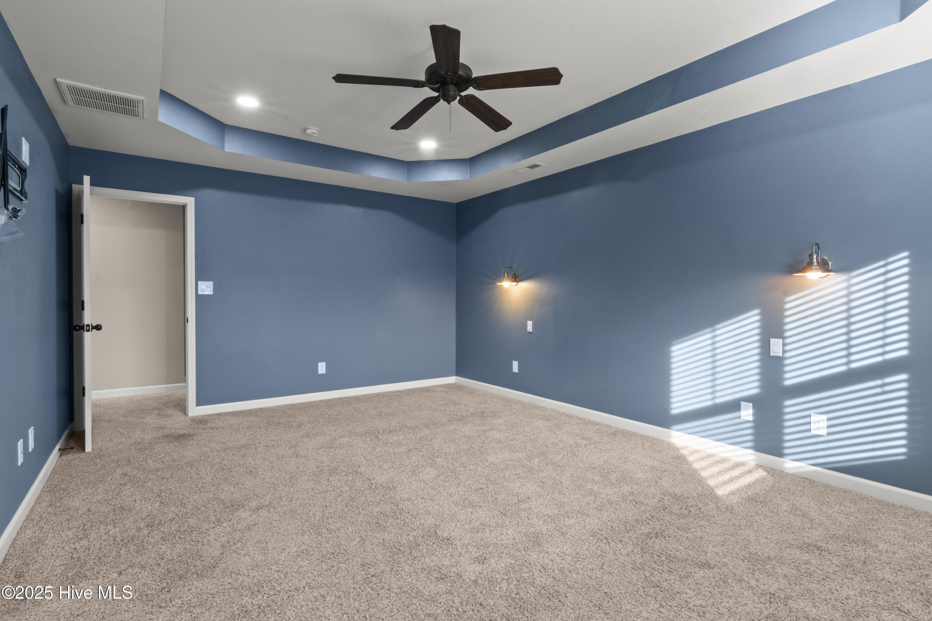 129 Cedar Ridge Drive Property Photo 18