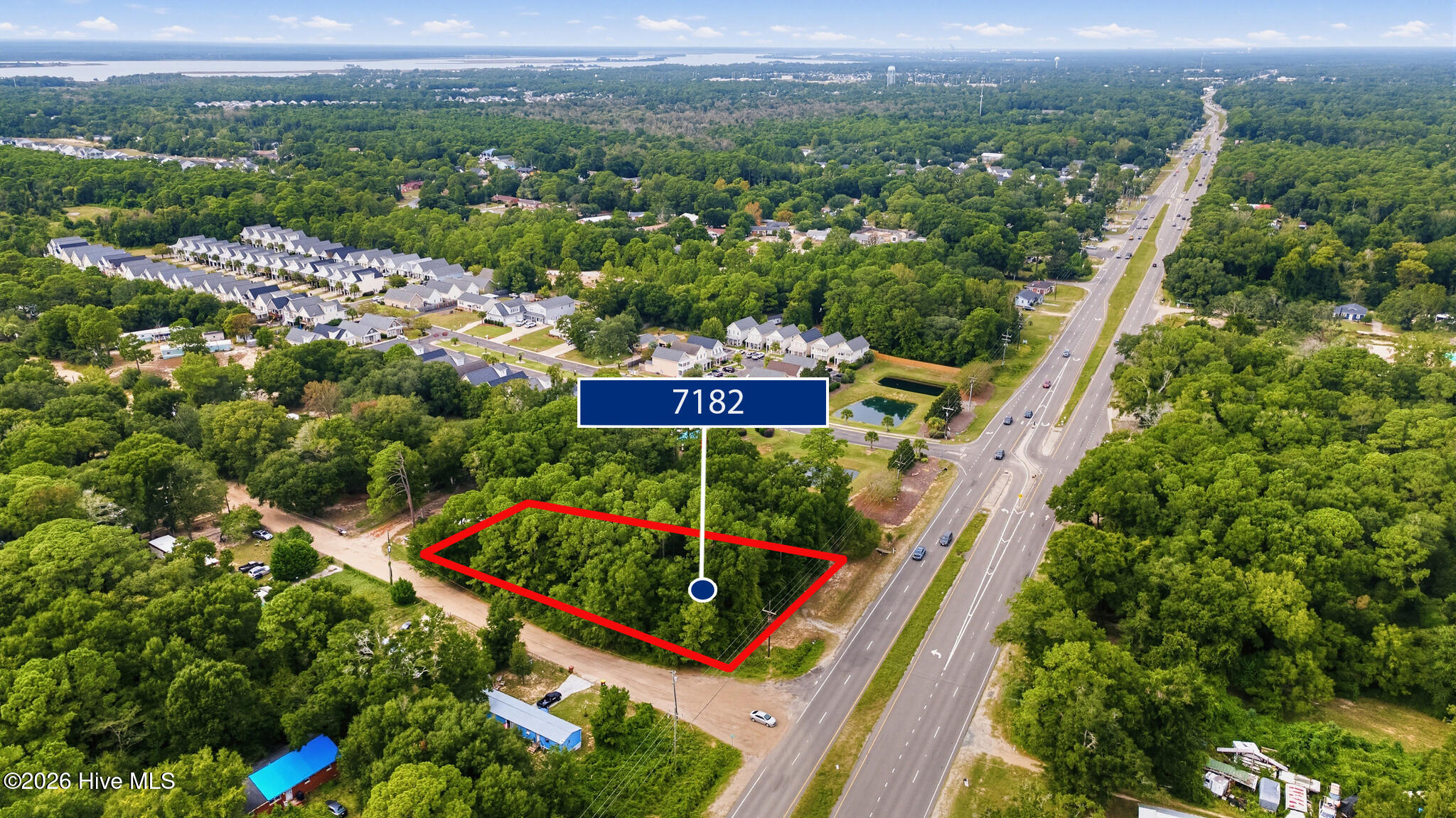 7182 Carolina Beach Road Property Photo 3