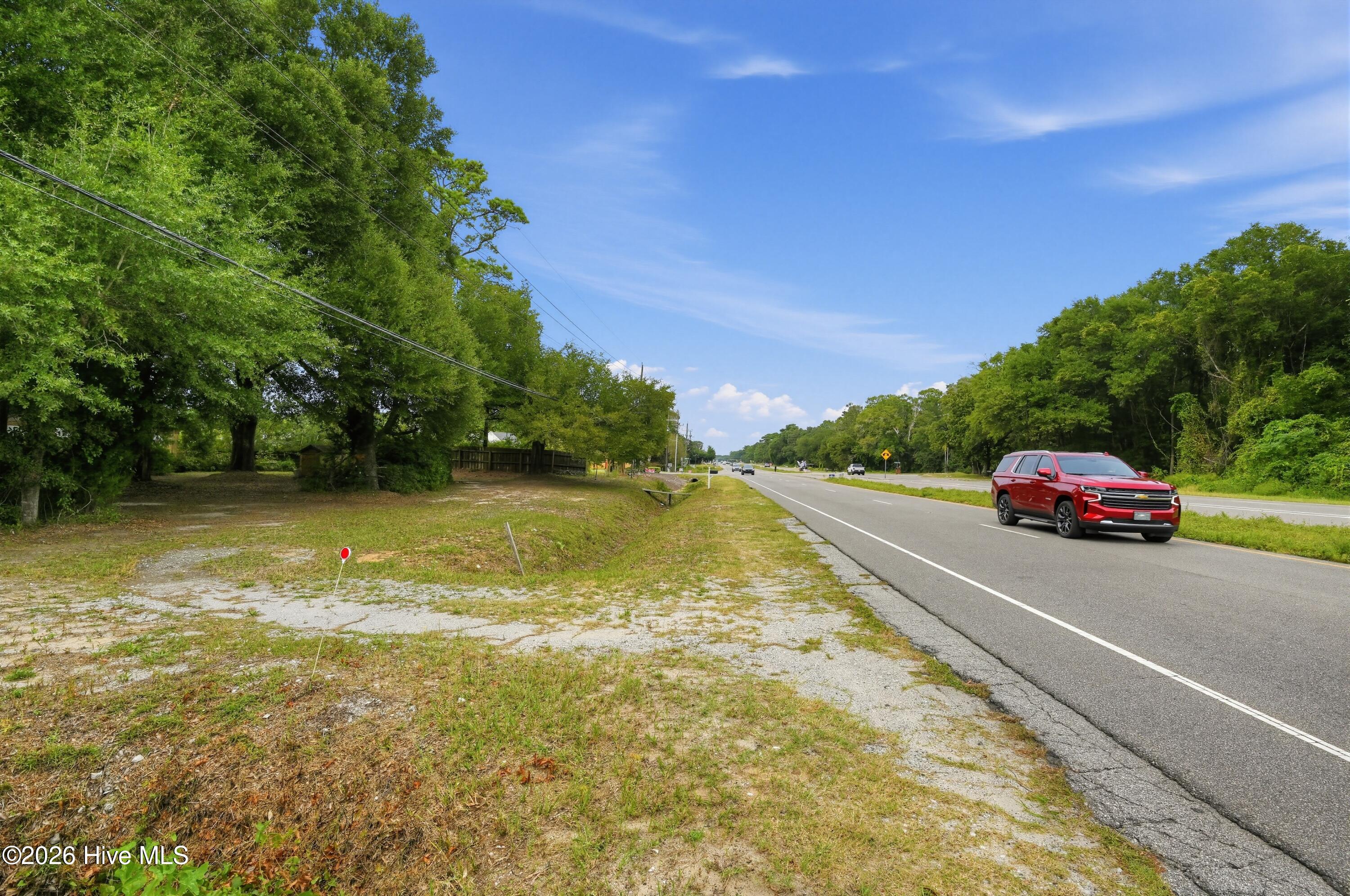 7182 Carolina Beach Road Property Photo 11
