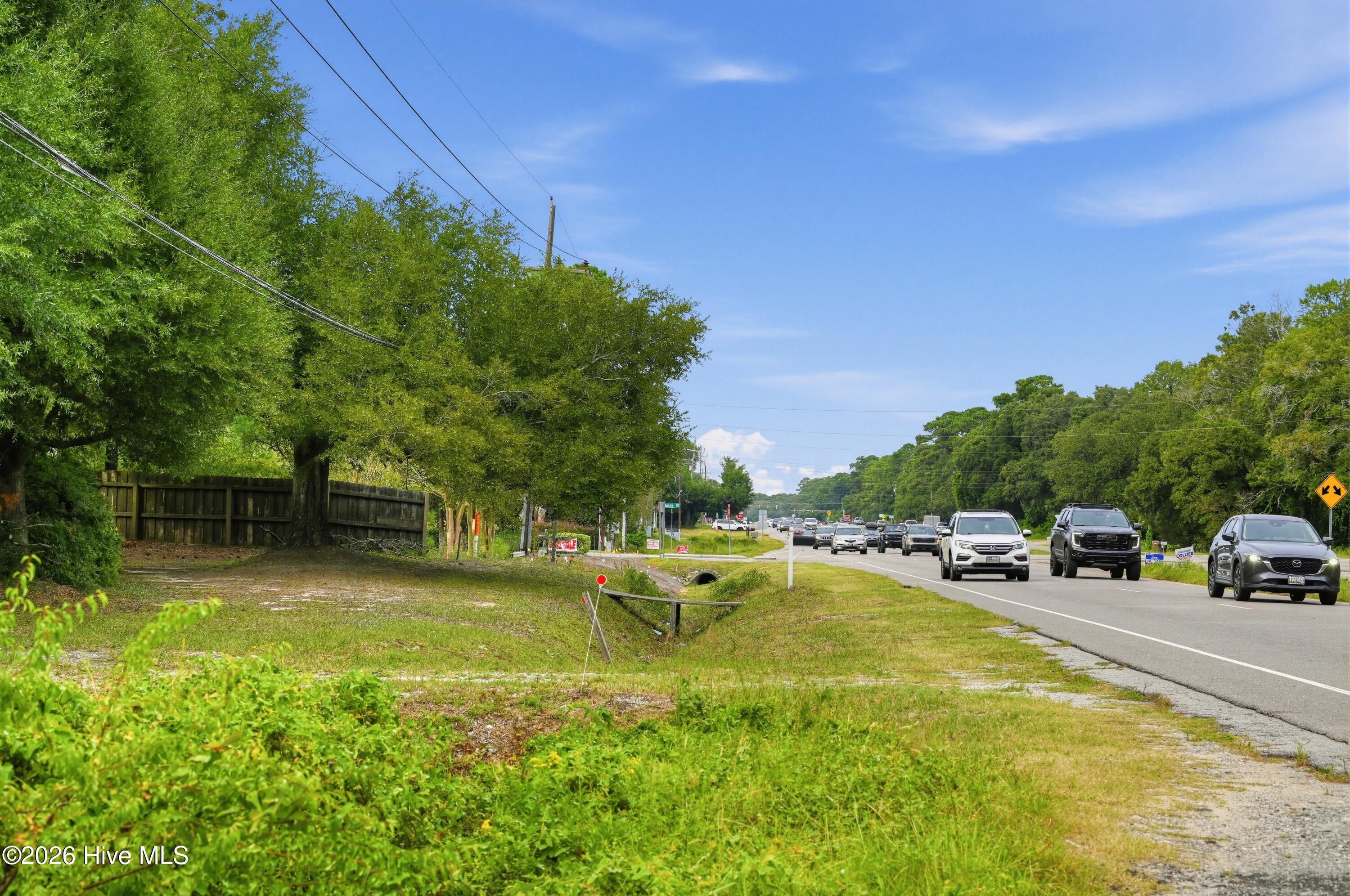 7182 Carolina Beach Road Property Photo 13