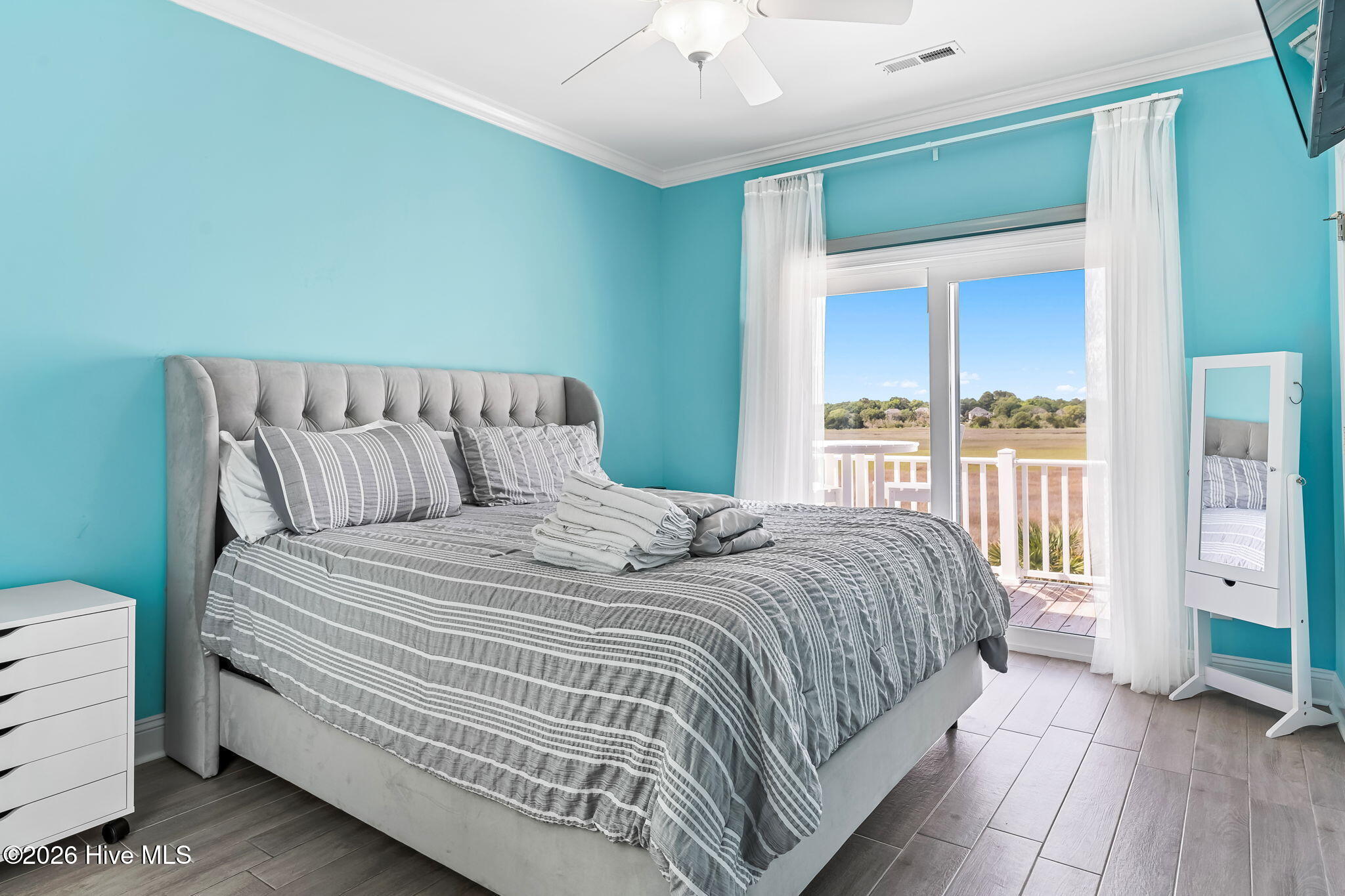 6 Raleigh Street Property Photo 23