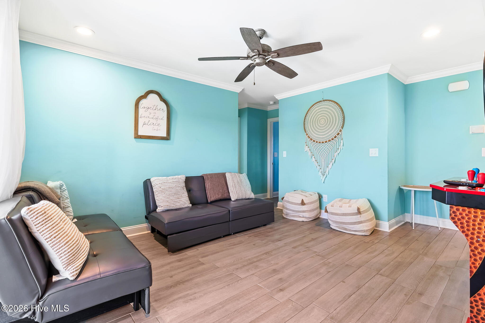 6 Raleigh Street Property Photo 45