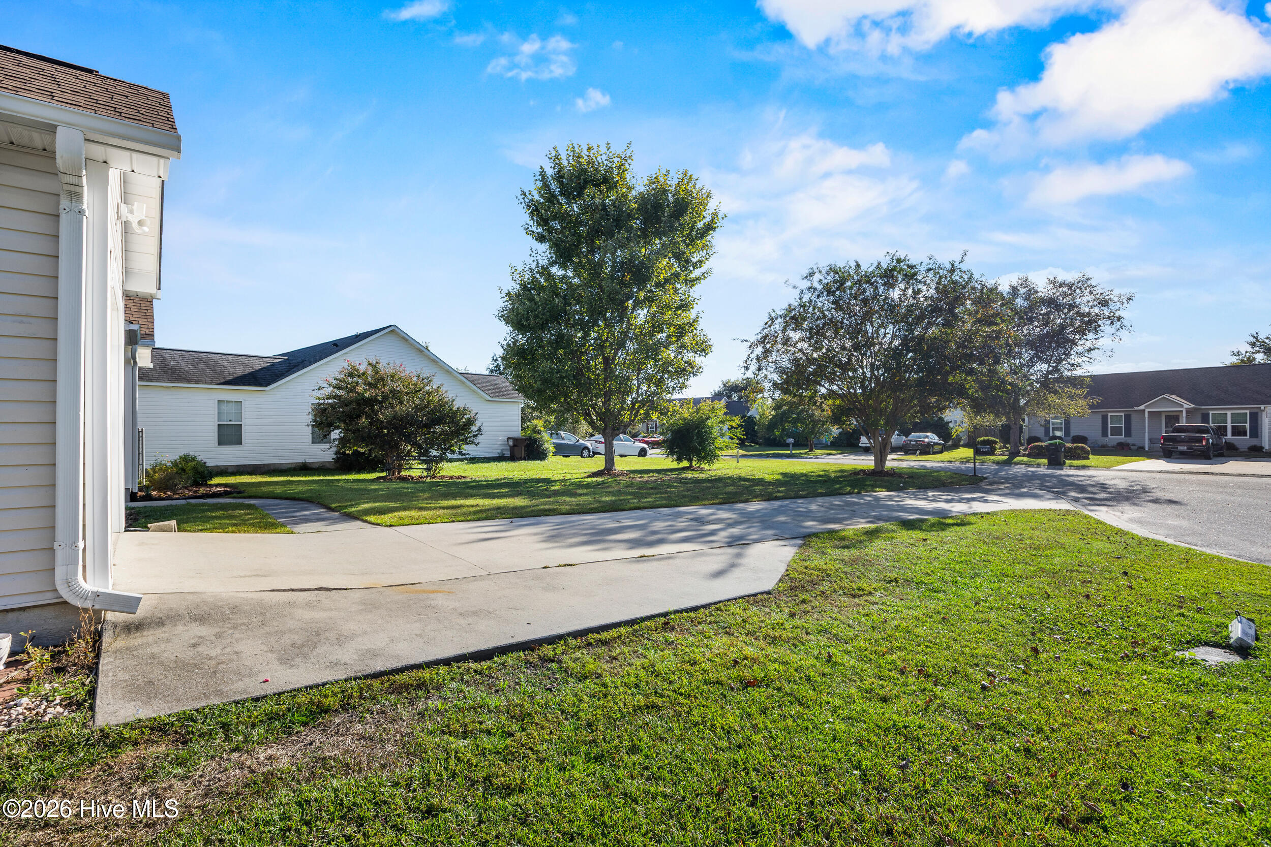 2509 Hastings Court Property Photo 4
