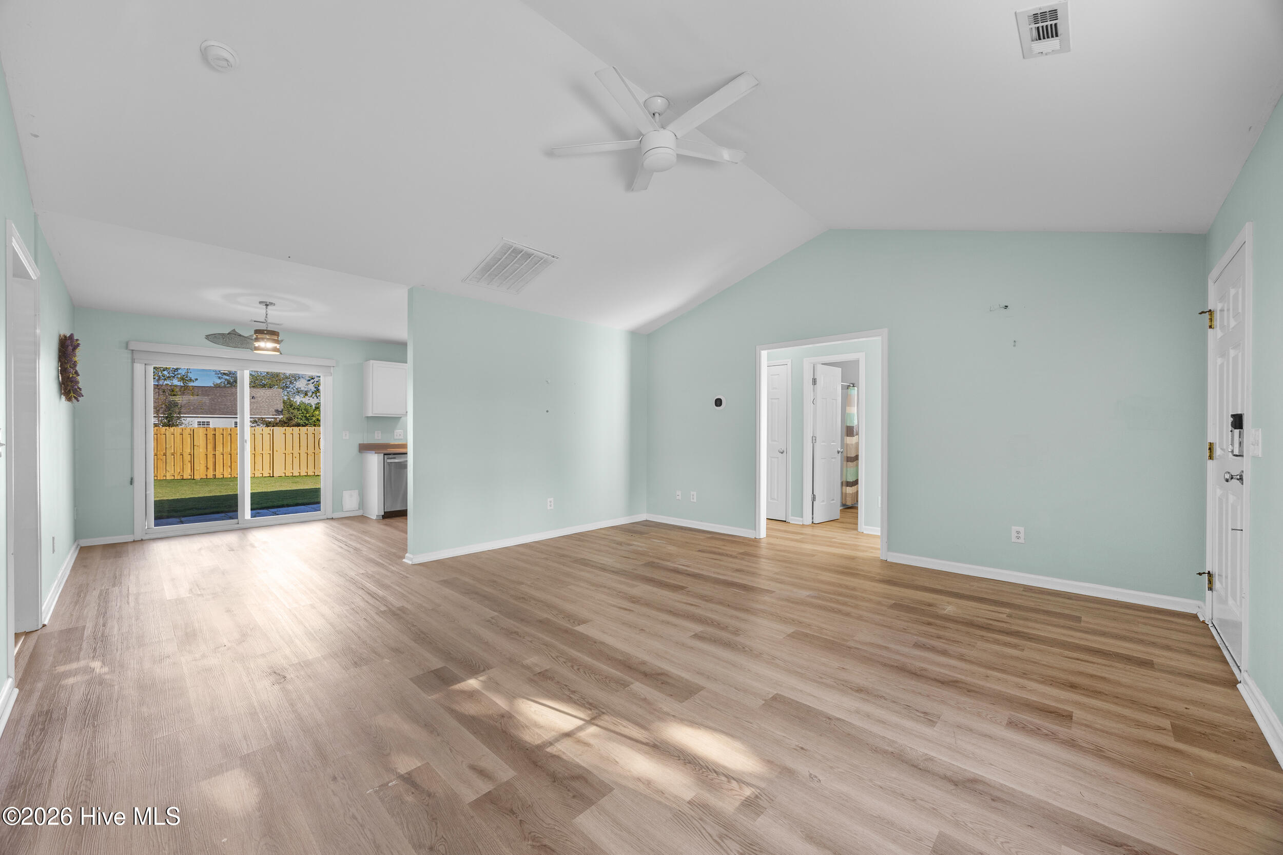2509 Hastings Court Property Photo 7