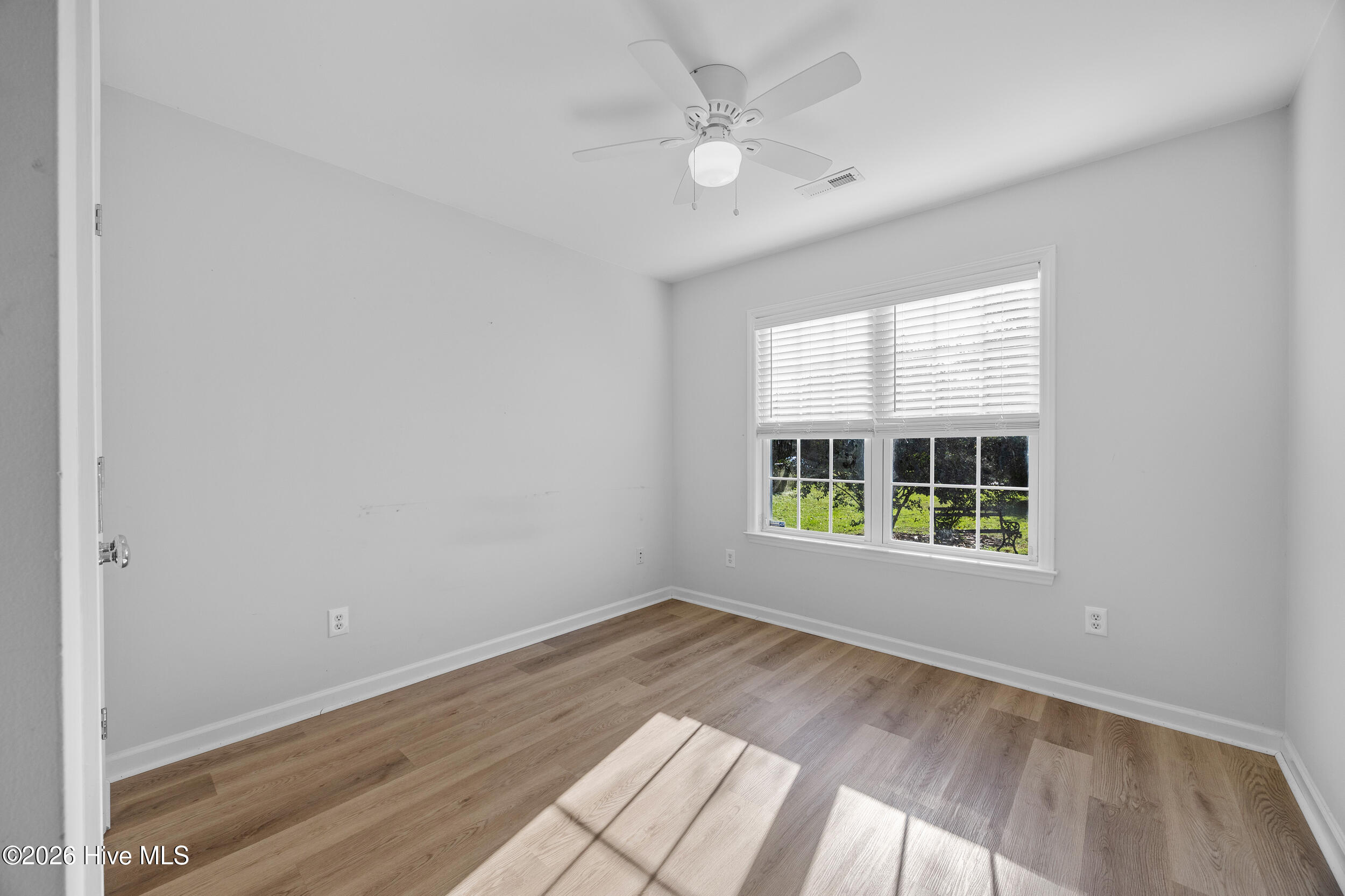 2509 Hastings Court Property Photo 11