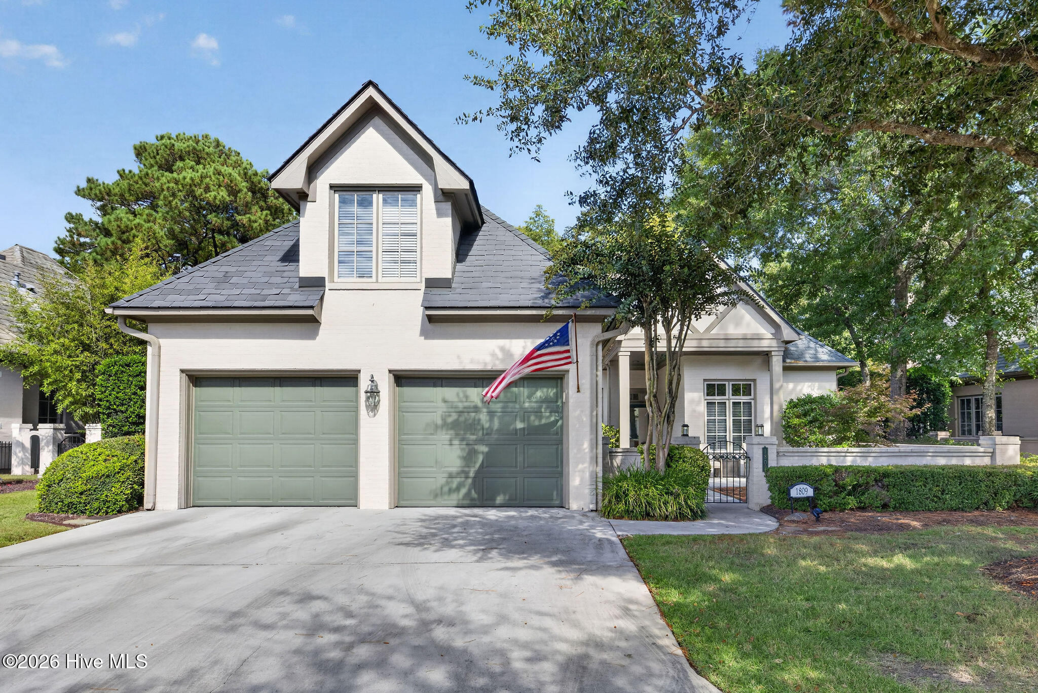 1809 Mews Drive Property Photo 3
