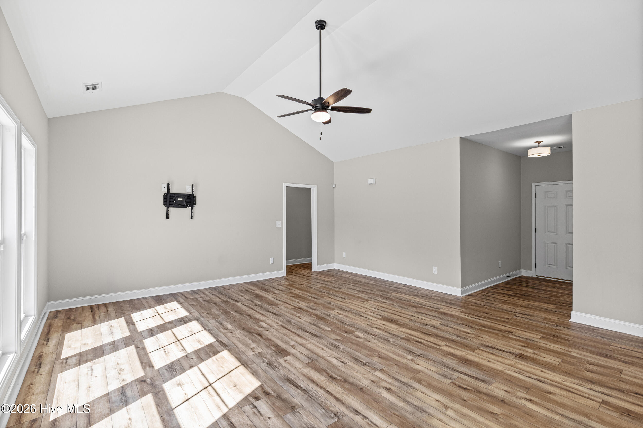 510 N Bypass W Property Photo 8