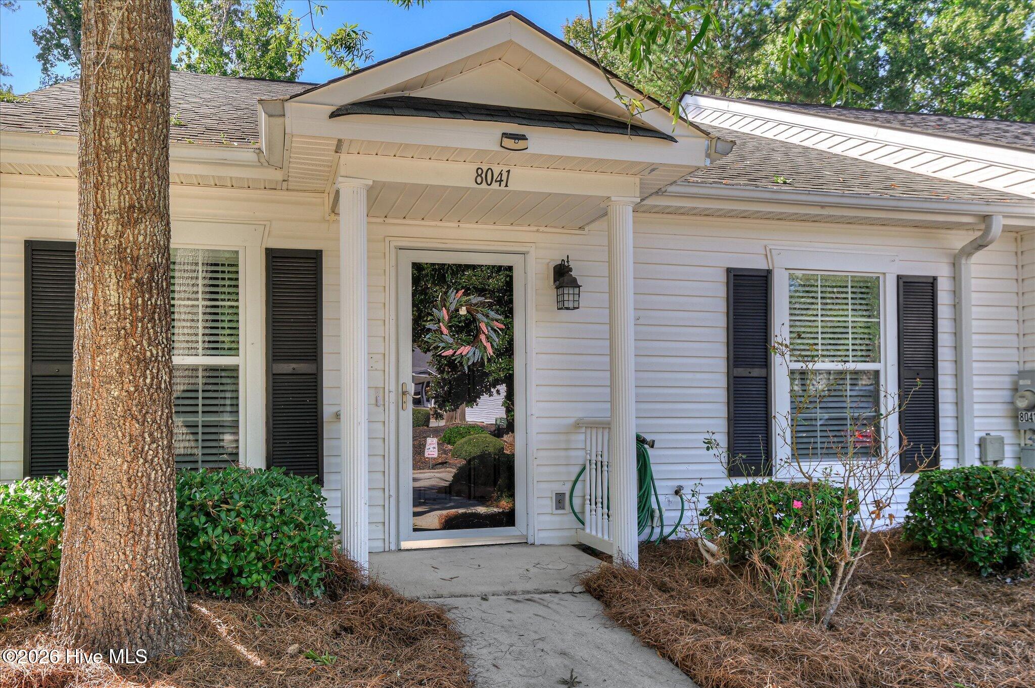 8041 Reagan Circle Property Photo 4