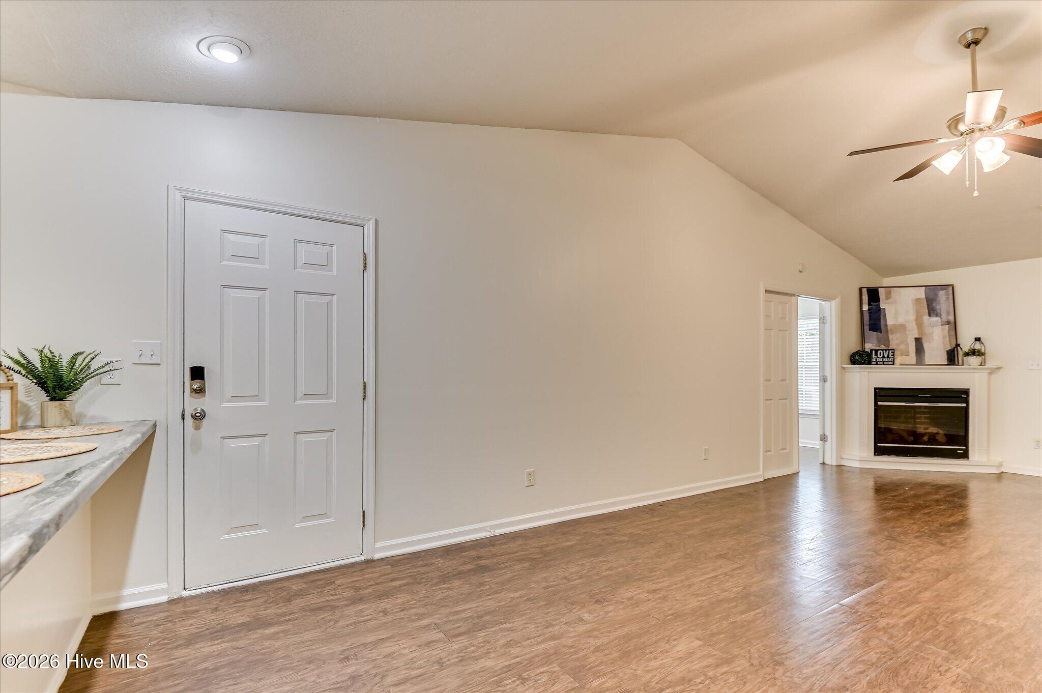 8041 Reagan Circle Property Photo 14