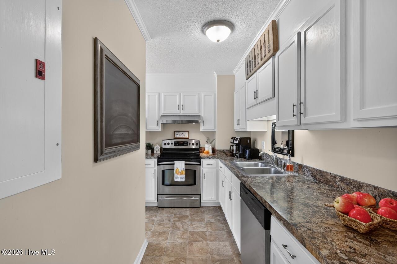2502 Saint Christopher Circle Sw 3 Property Photo 18