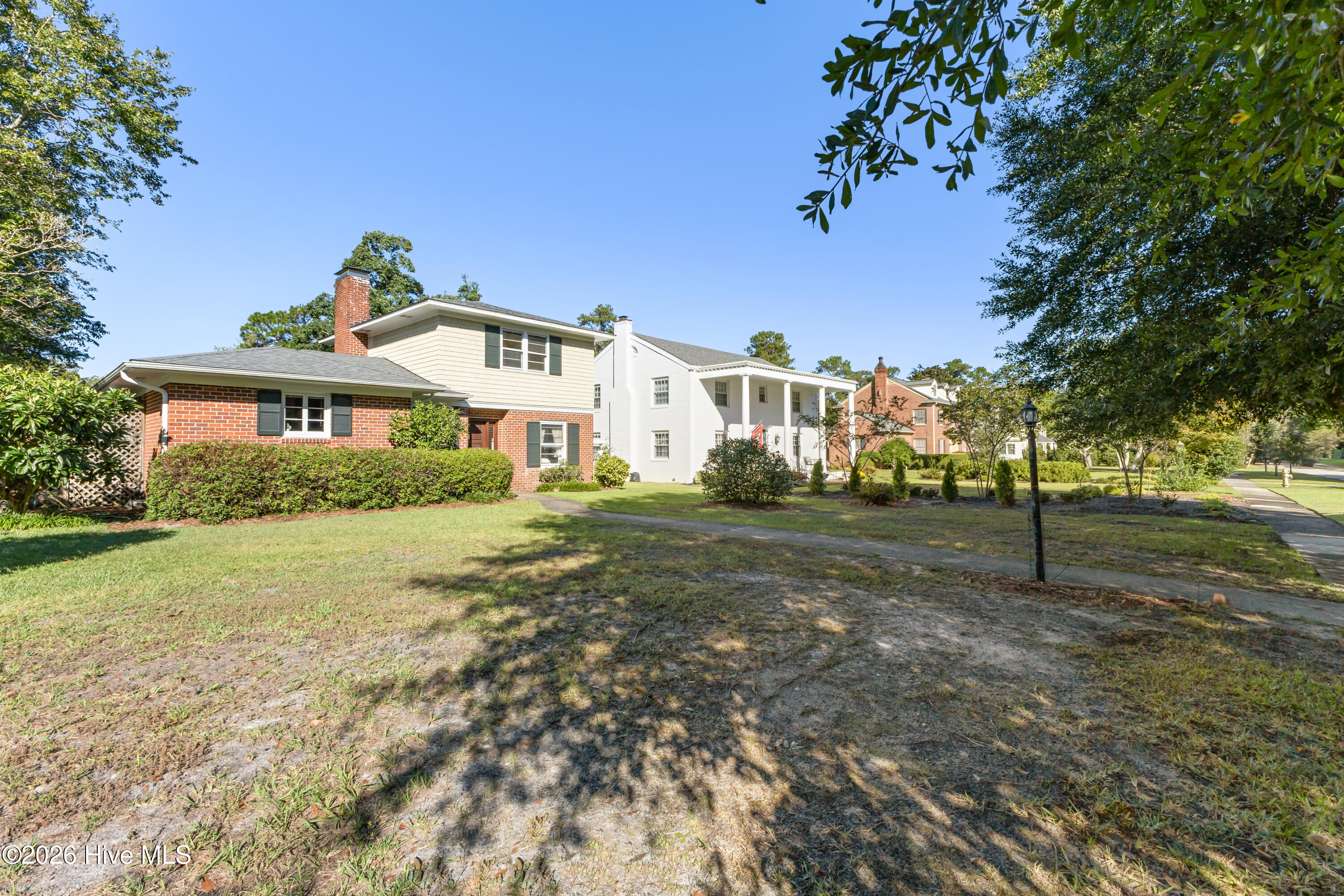1206 Essex Drive Property Photo 2