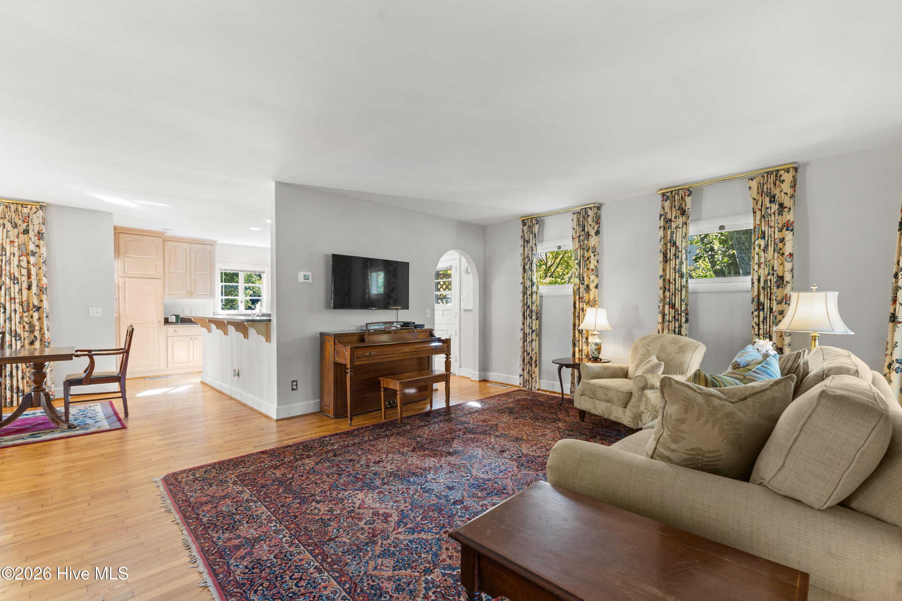 1206 Essex Drive Property Photo 9