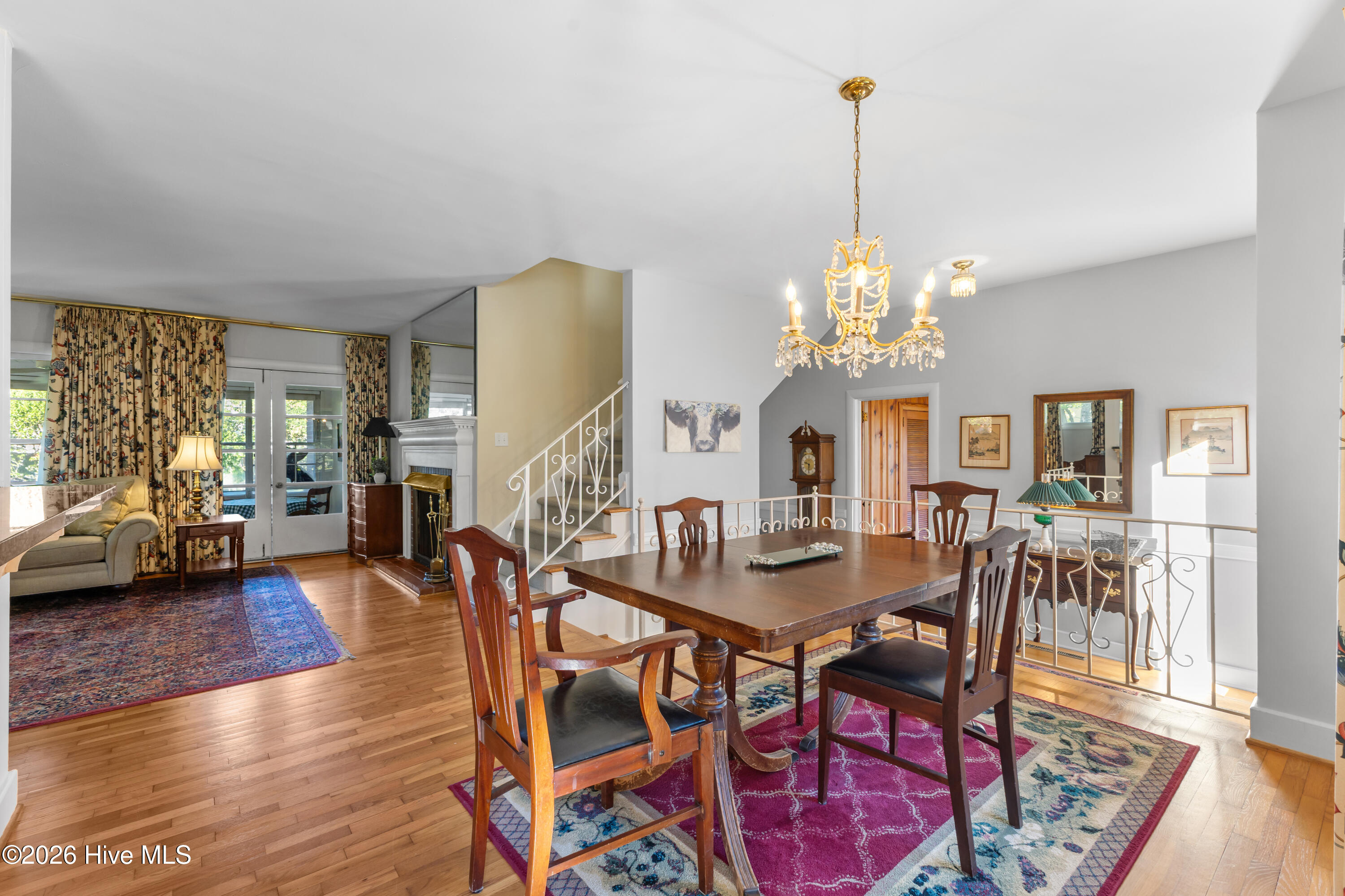 1206 Essex Drive Property Photo 11