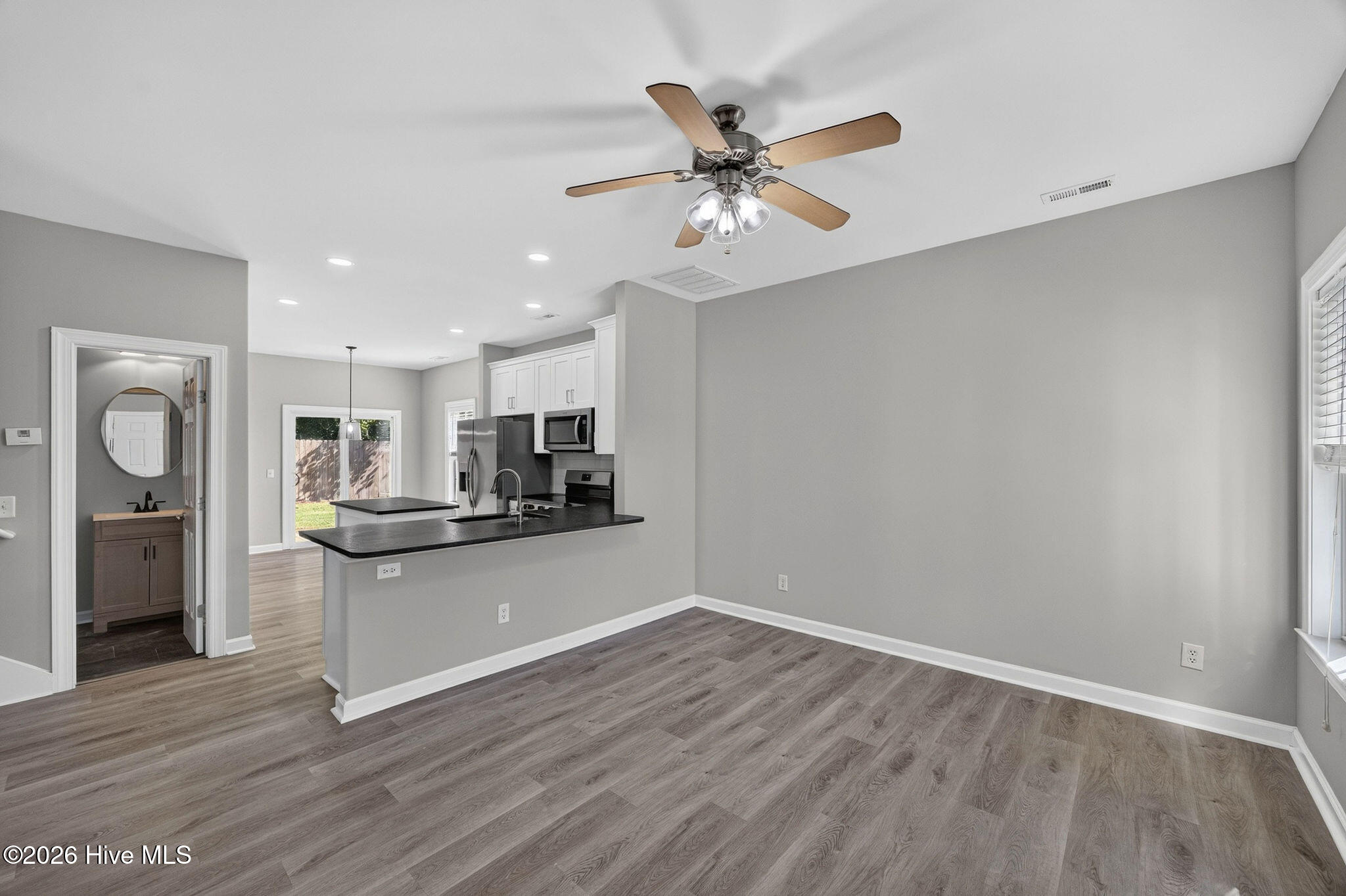 1022 Lake Norman Lane Property Photo 4