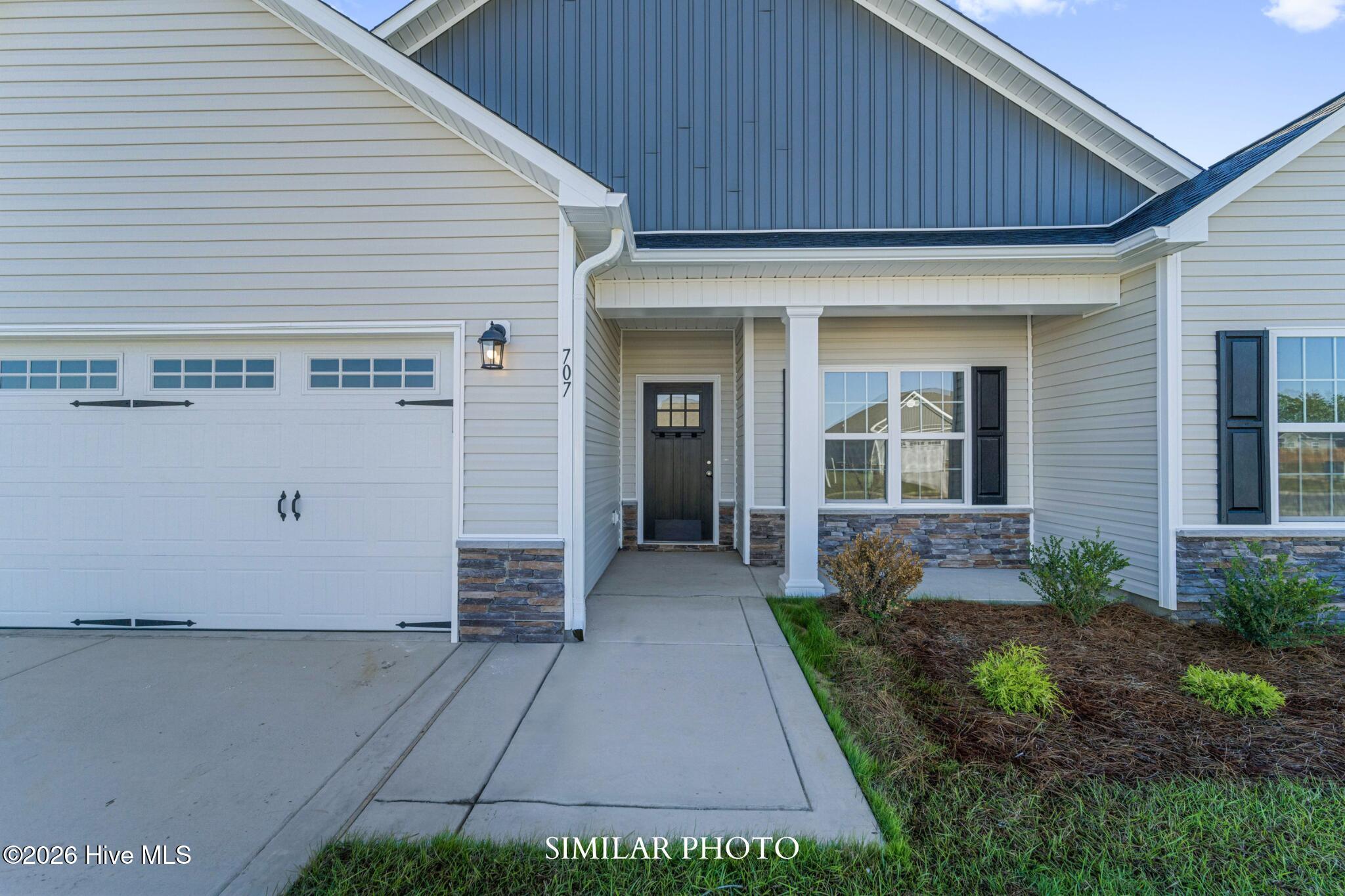 508 Kiowa Way Property Photo 3