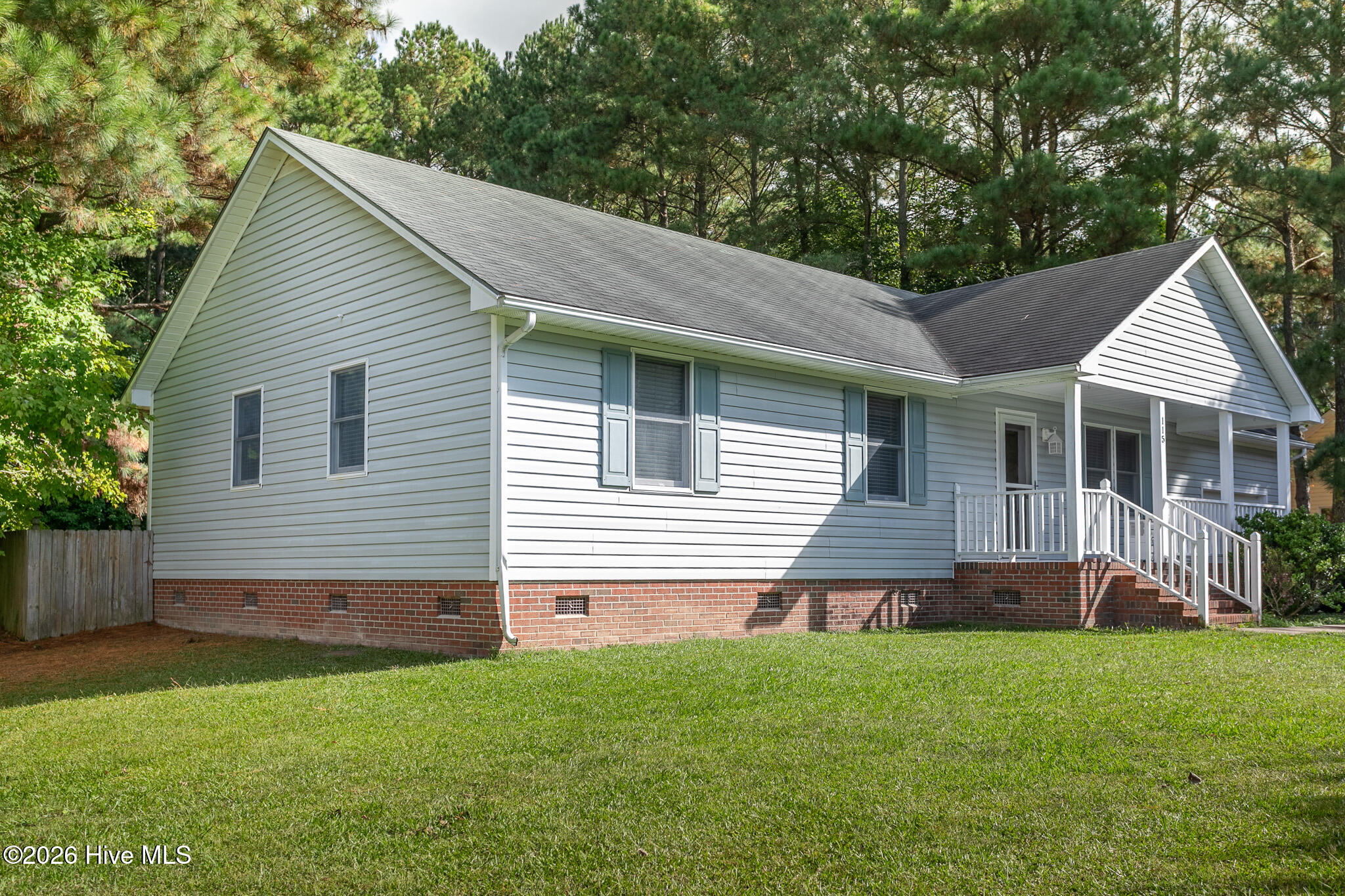 115 Stacie Drive Property Photo 2
