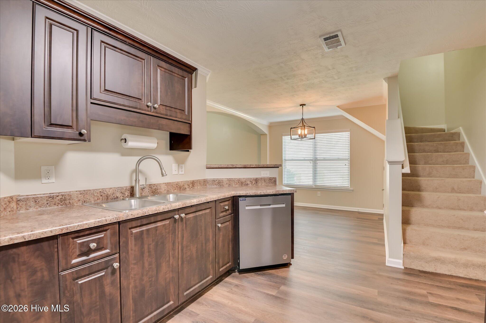 281 Lynbrook Way Property Photo 21
