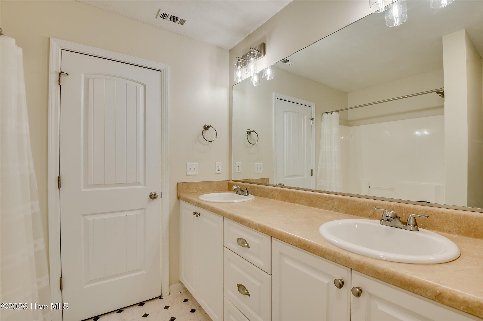 281 Lynbrook Way Property Photo 31
