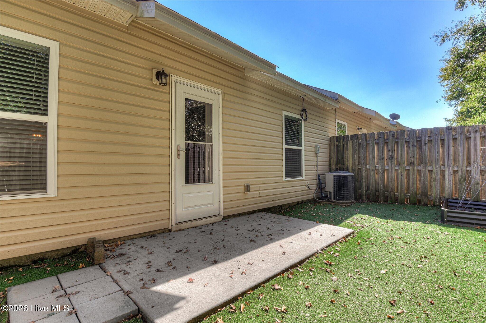 281 Lynbrook Way Property Photo 42