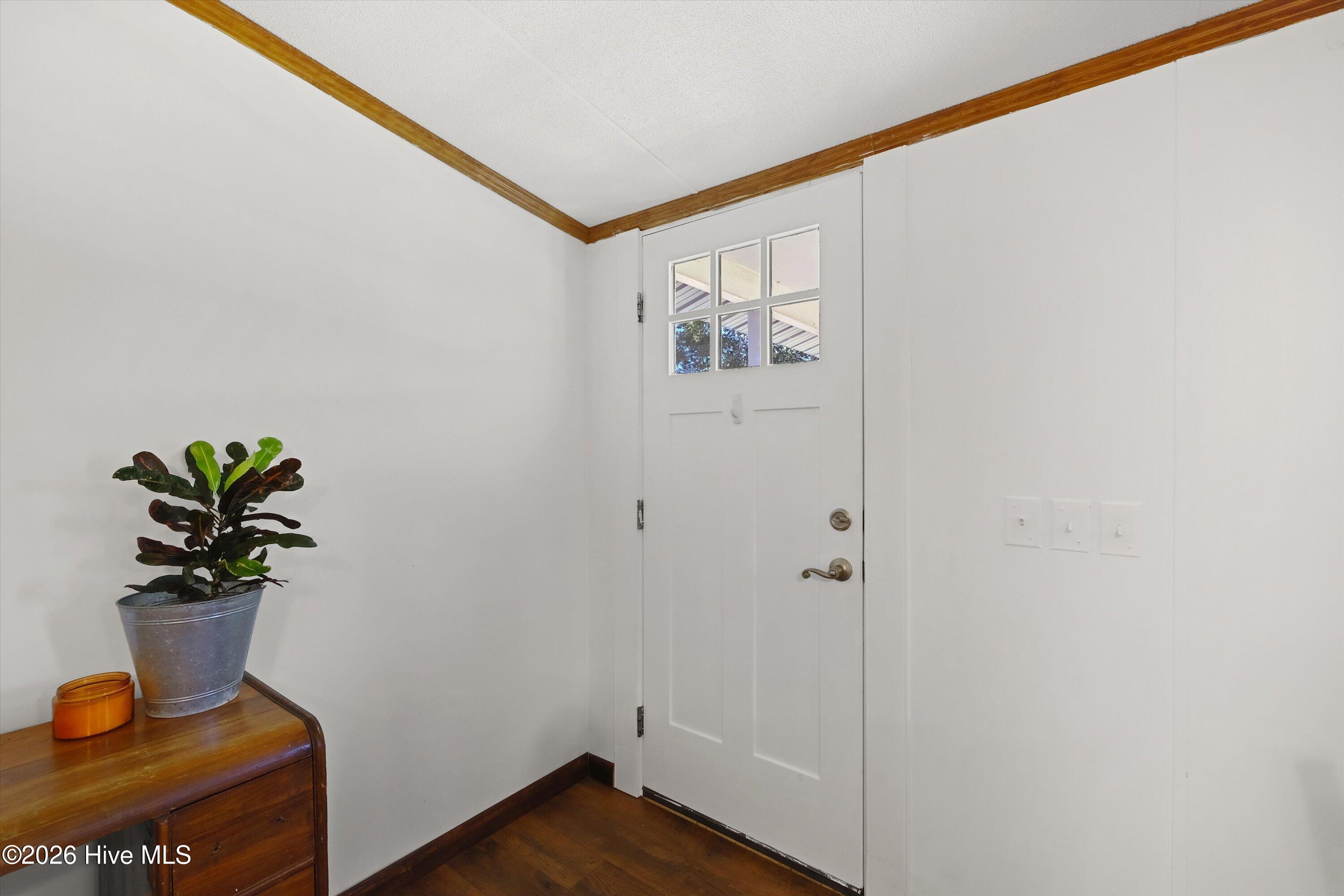 370 Church Street Property Photo 13