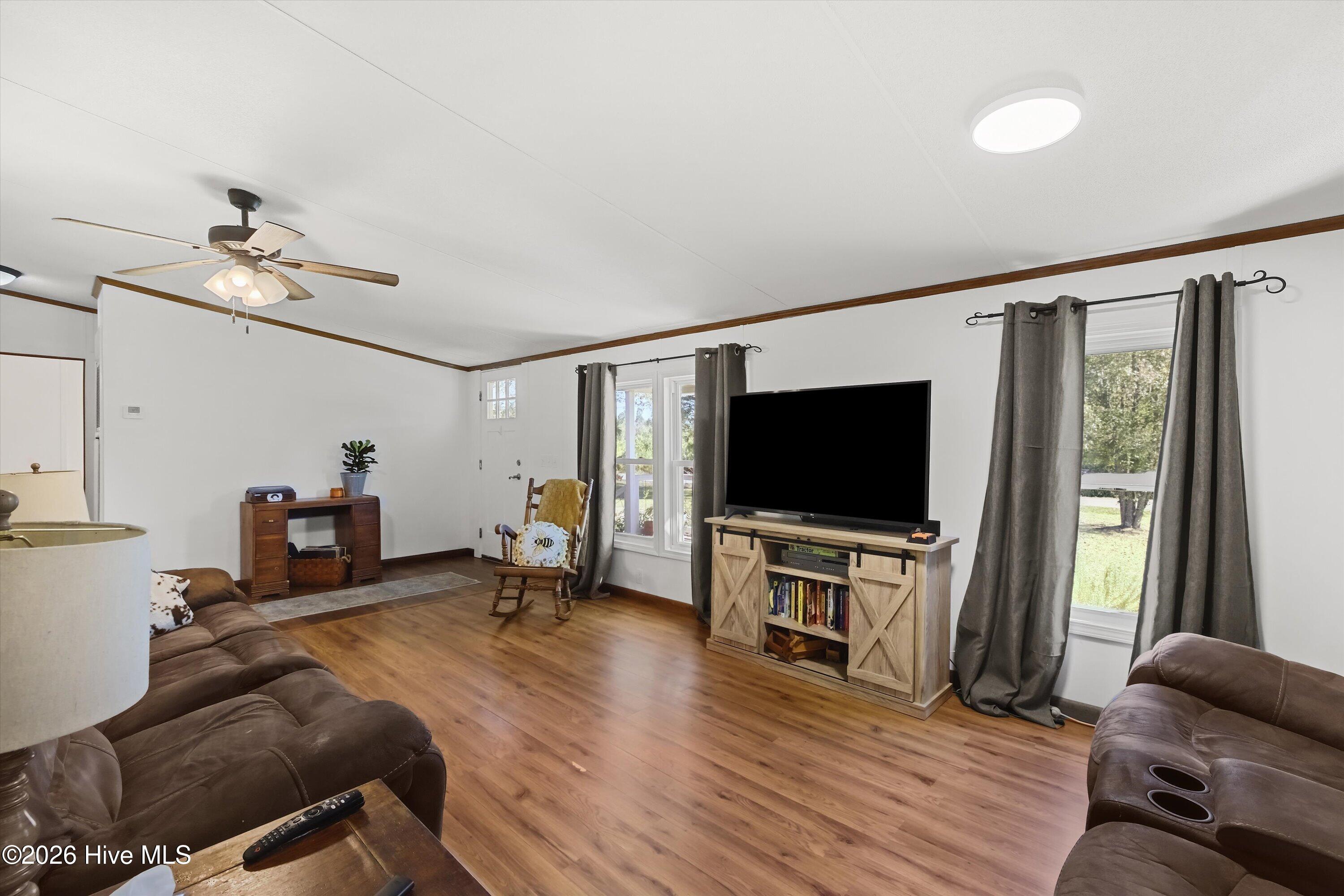 370 Church Street Property Photo 16