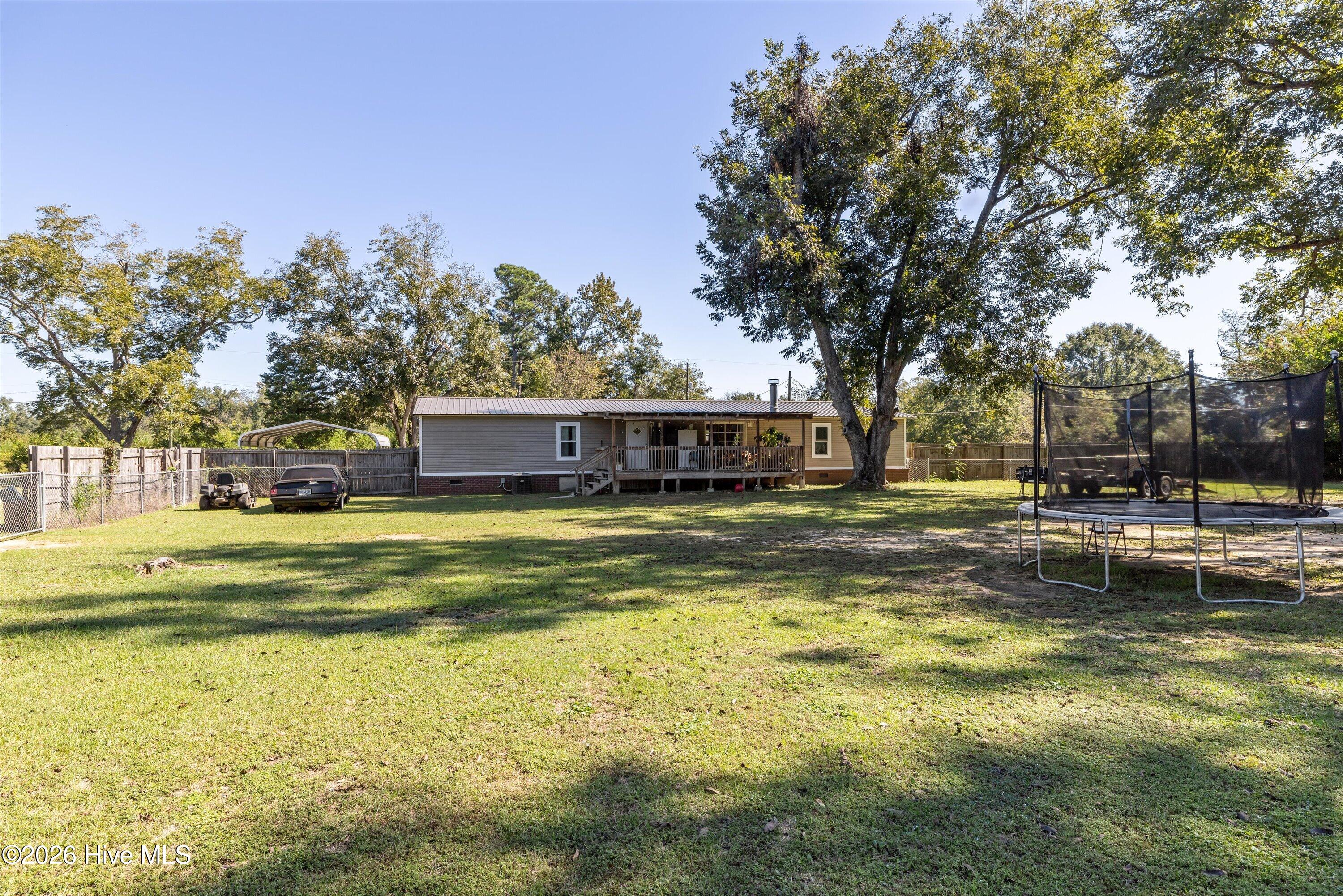 370 Church Street Property Photo 39